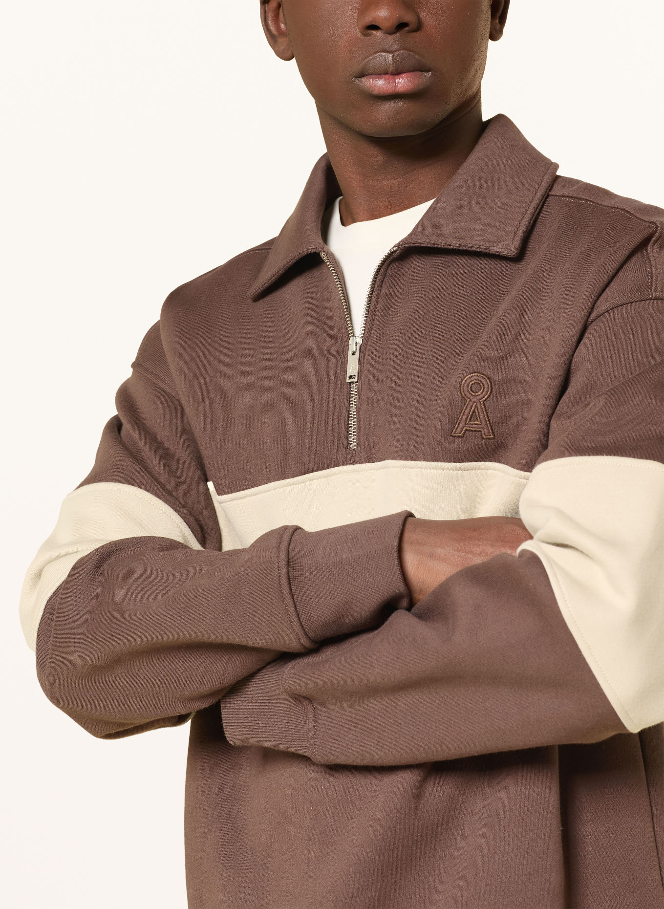 ARMEDANGELS Sweatshirt: DARK BROWN / BEIGE