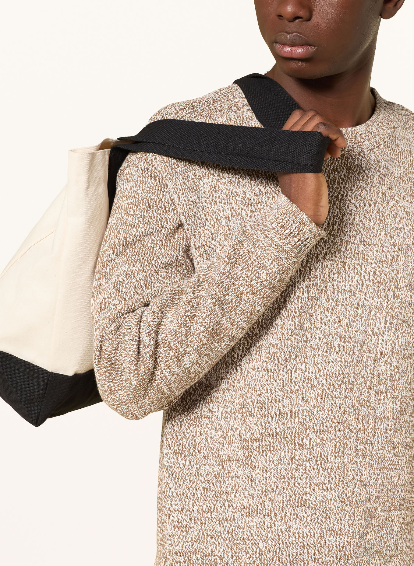 ARMEDANGELS Swetry: KHAKI / BIAŁY