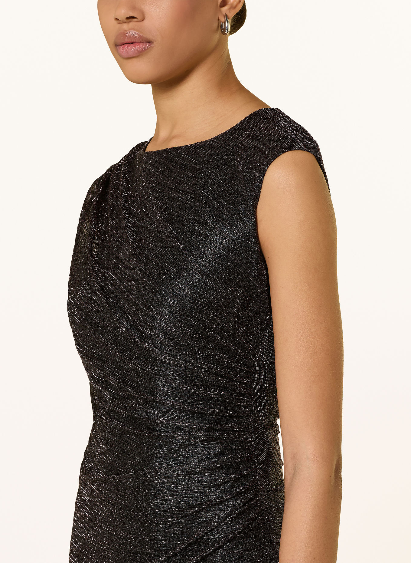 Vera Mont Abendkleid mit Glitzergarn: SCHWARZ / LILA