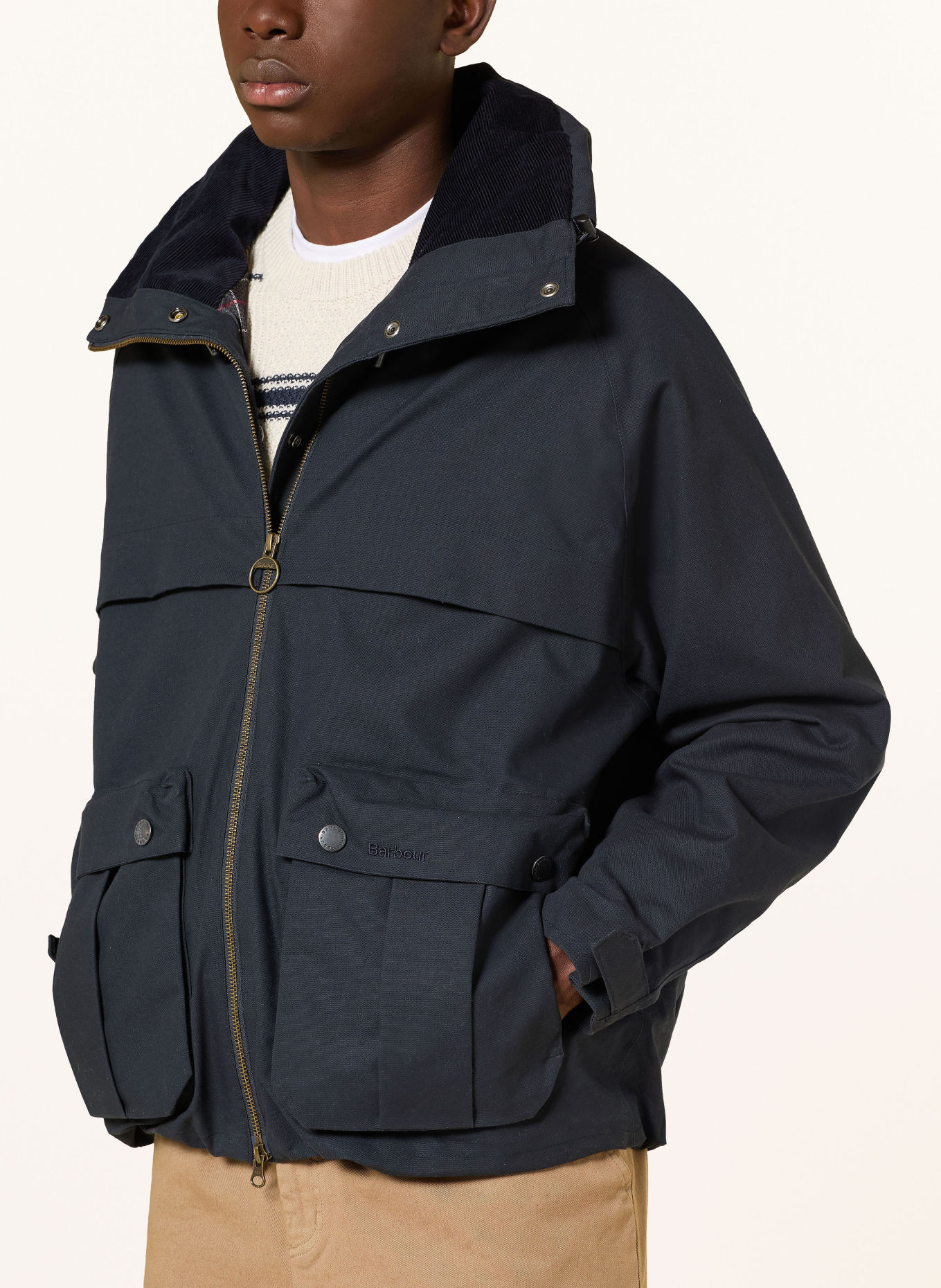 Barbour Fieldjacket URSULA: DONKERBLAUW