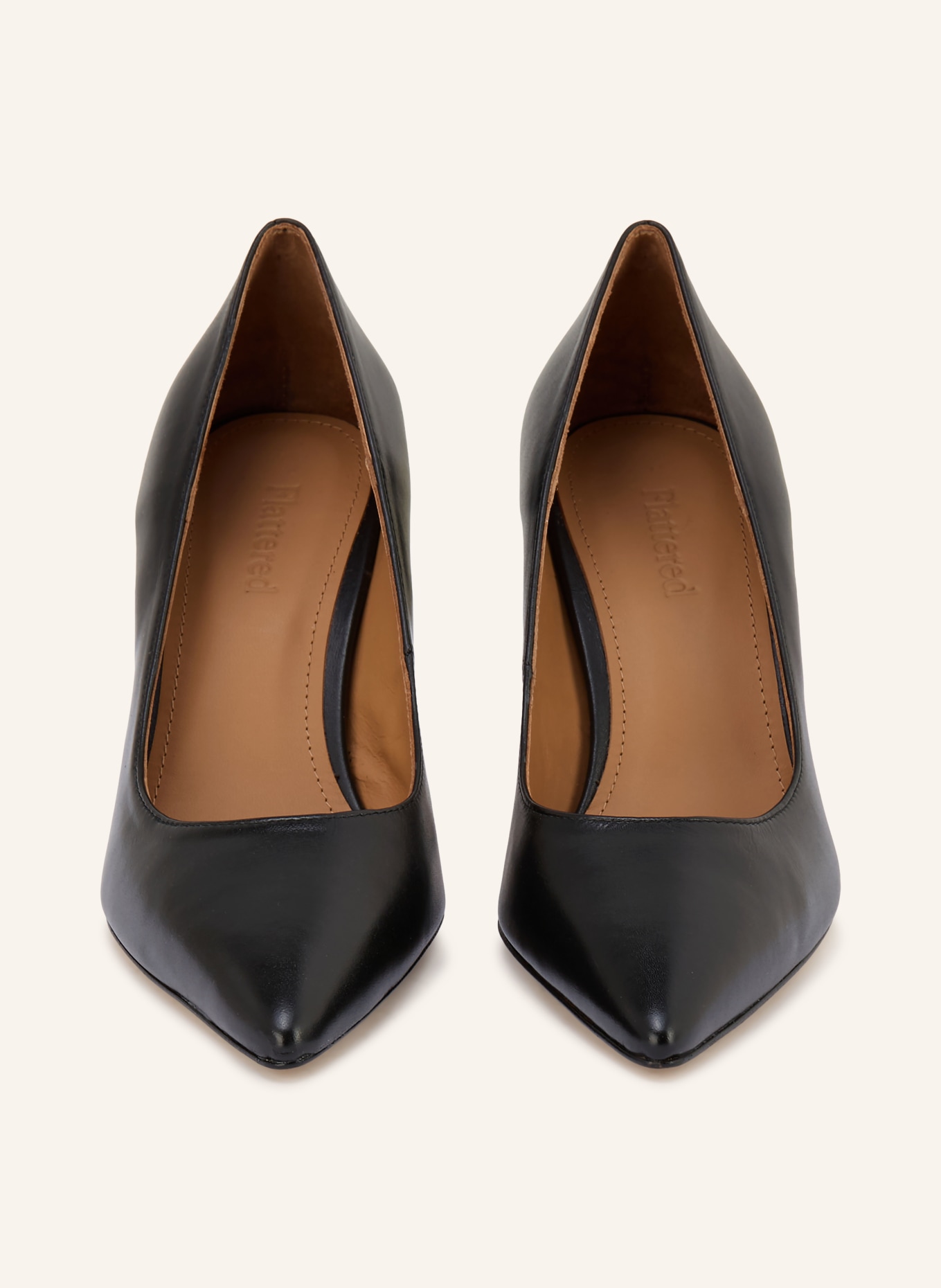 Flattered Pumps: BLACK