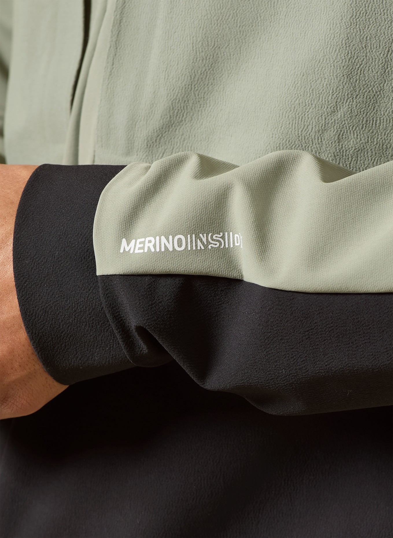 ORTOVOX Funktionsjacke TRAD PLUS: HELLGRÜN / SCHWARZ