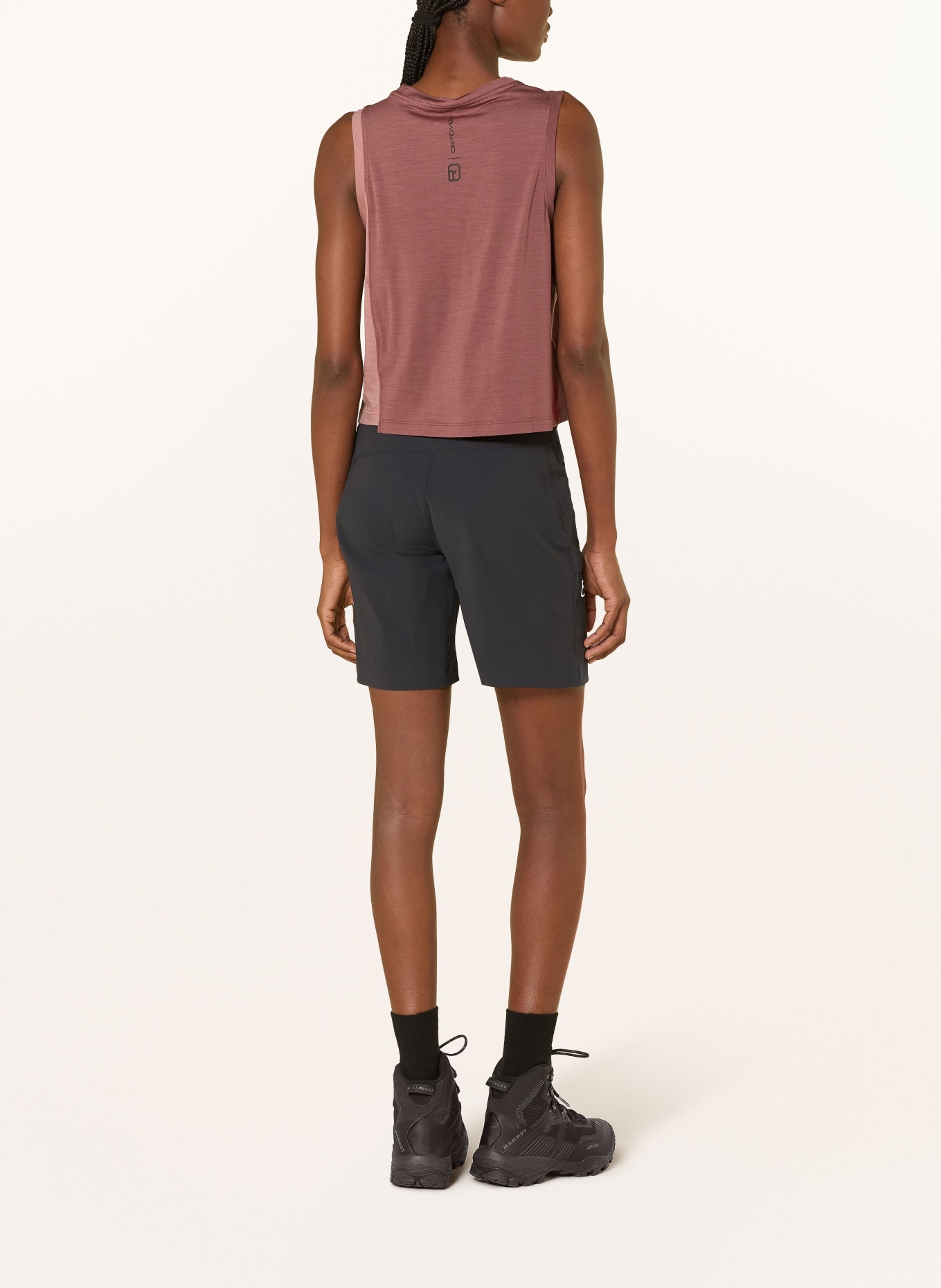 ORTOVOX BRENTA Trekking Shorts: BLACK