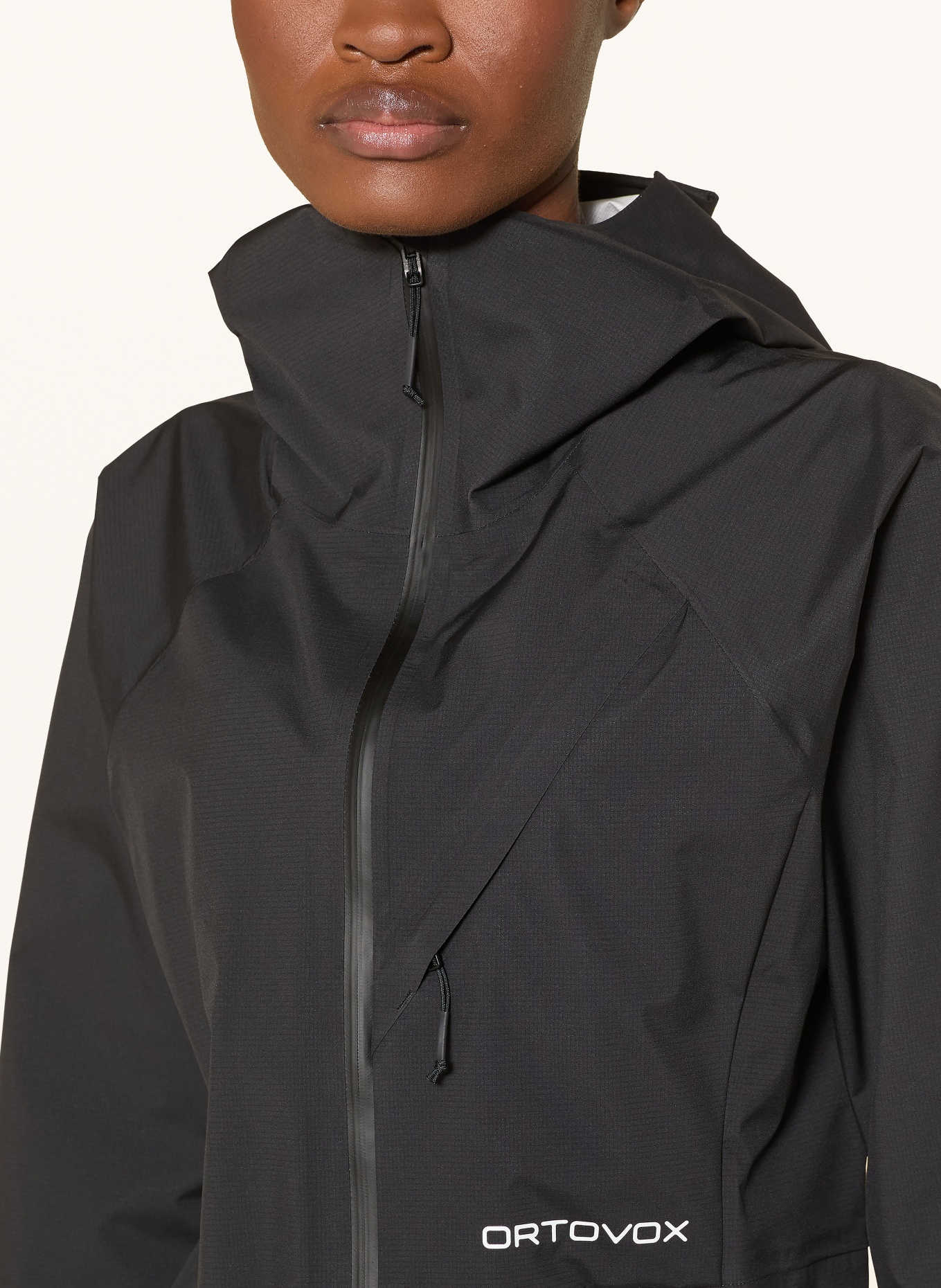 ORTOVOX Funktionsjacke TRACE 2.5L: SCHWARZ