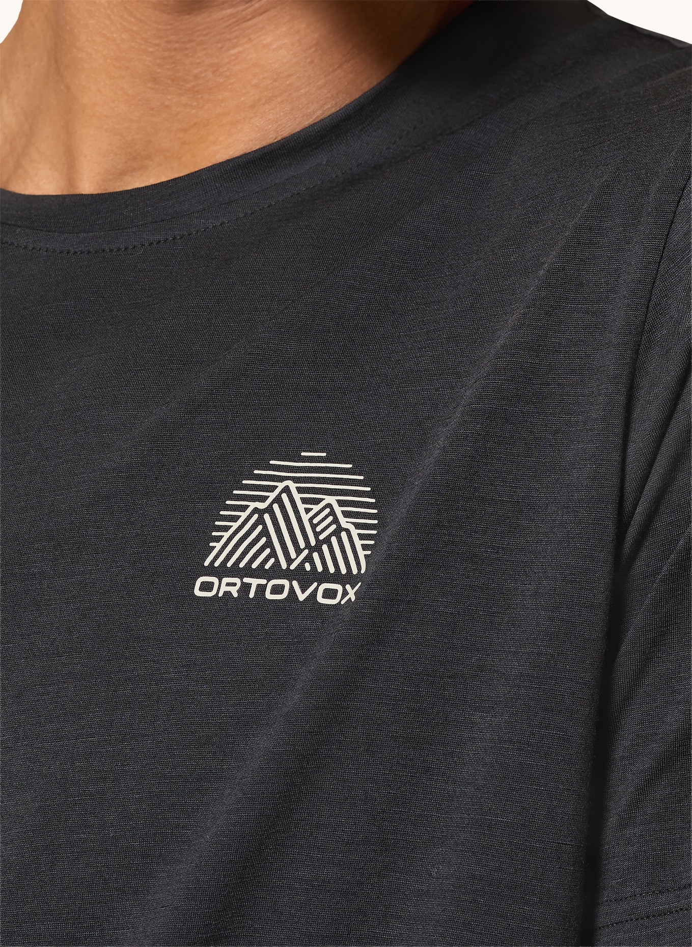 ORTOVOX T-Shirt 120 COOL TEC MTN: SCHWARZ