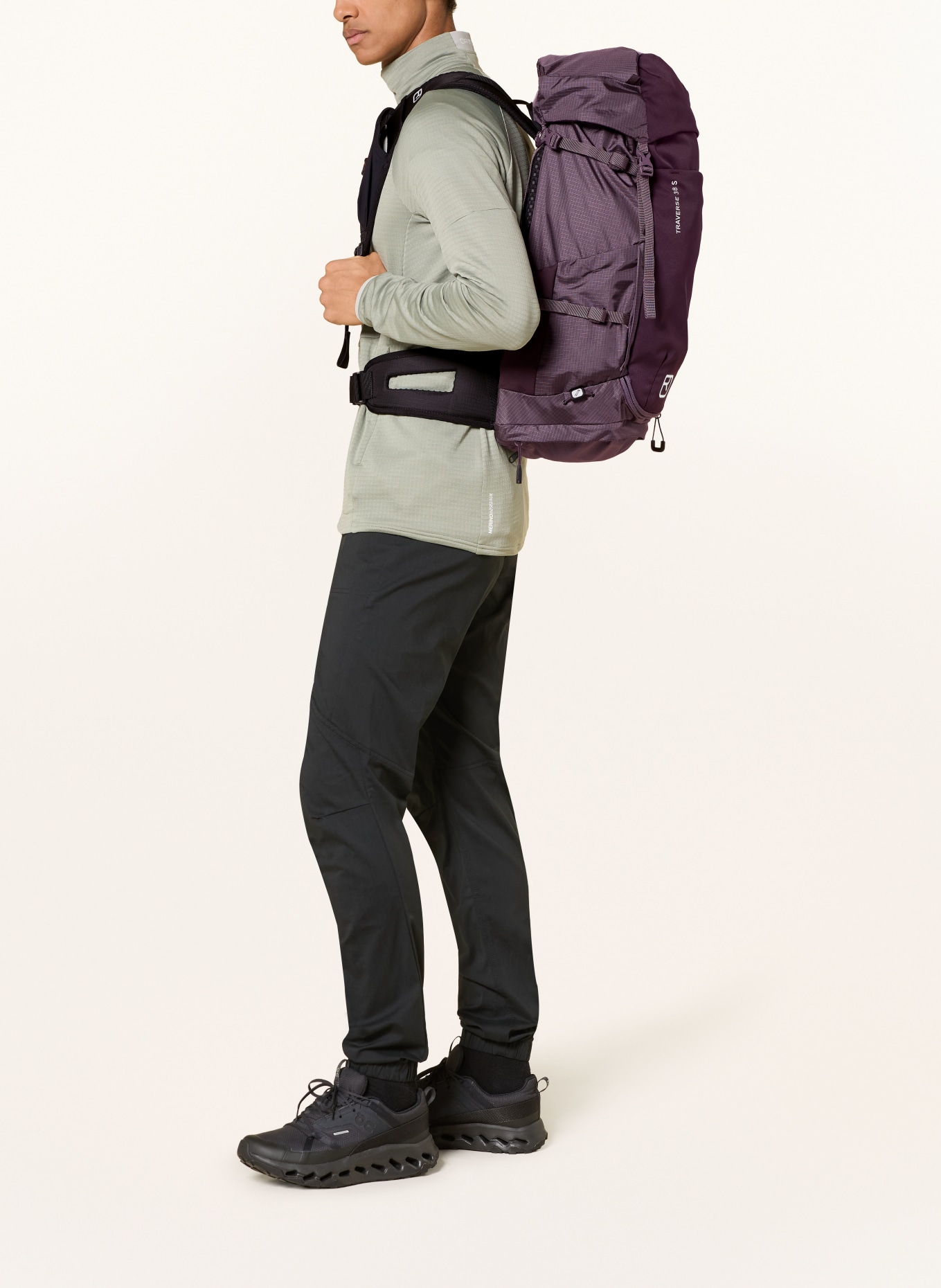 ORTOVOX Batoh TRAVERSE 38 S, 38 l: FIALOVÁ / BÍLÁ / ČERNÁ