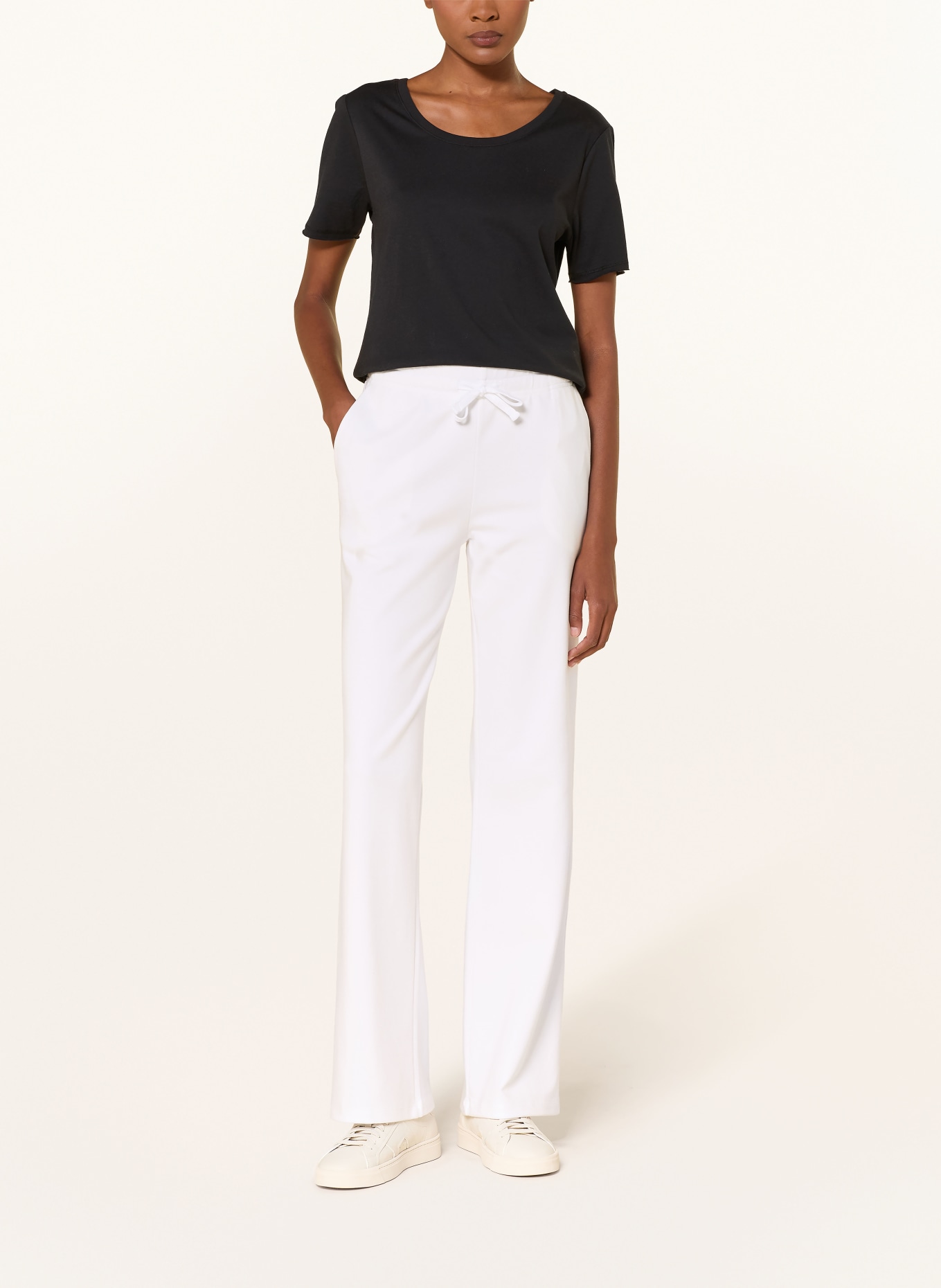 Juvia Koszulka INCI: CZARNY