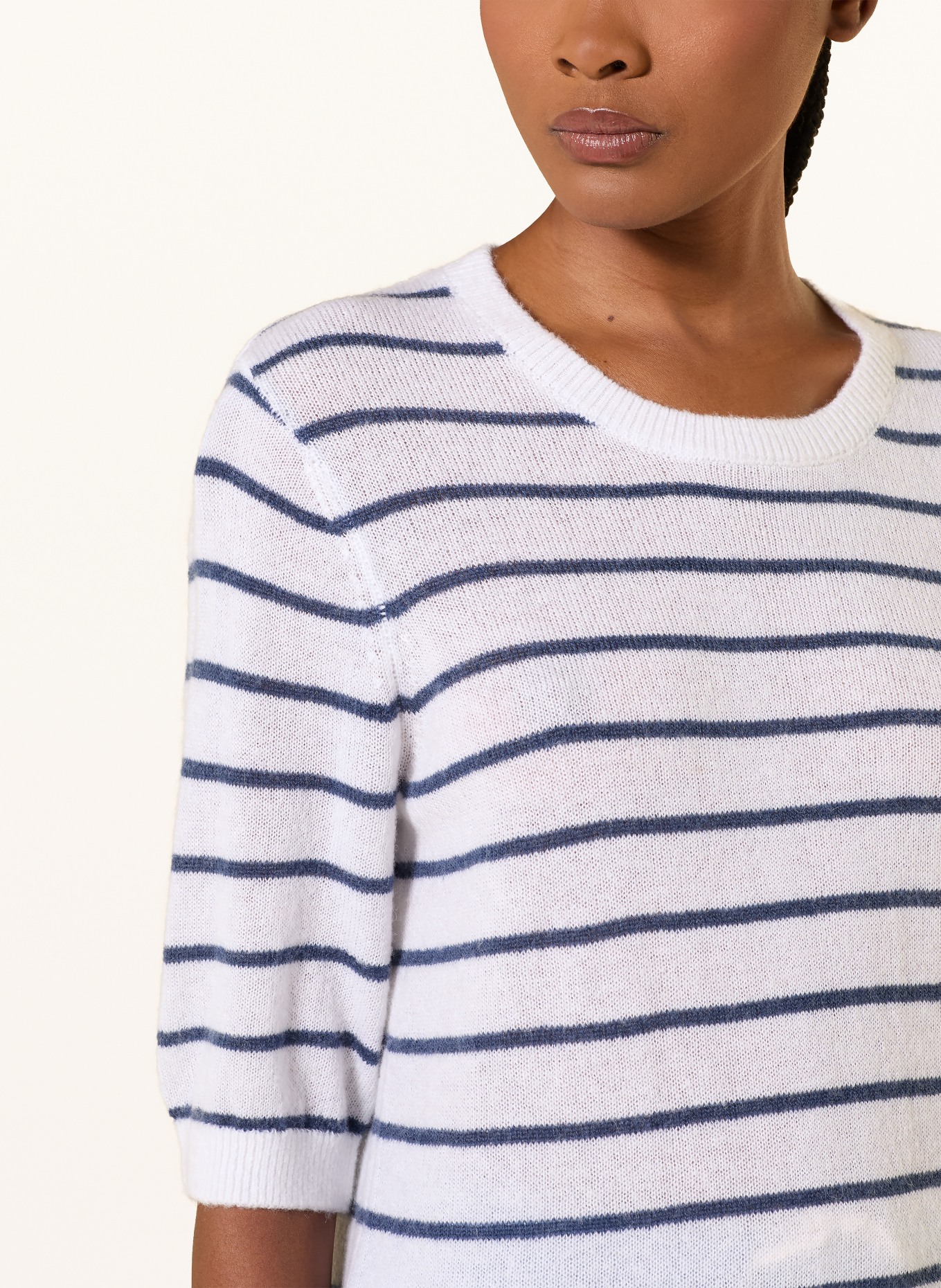 Juvia NANI Knit Shirt: DARK BLUE / WHITE