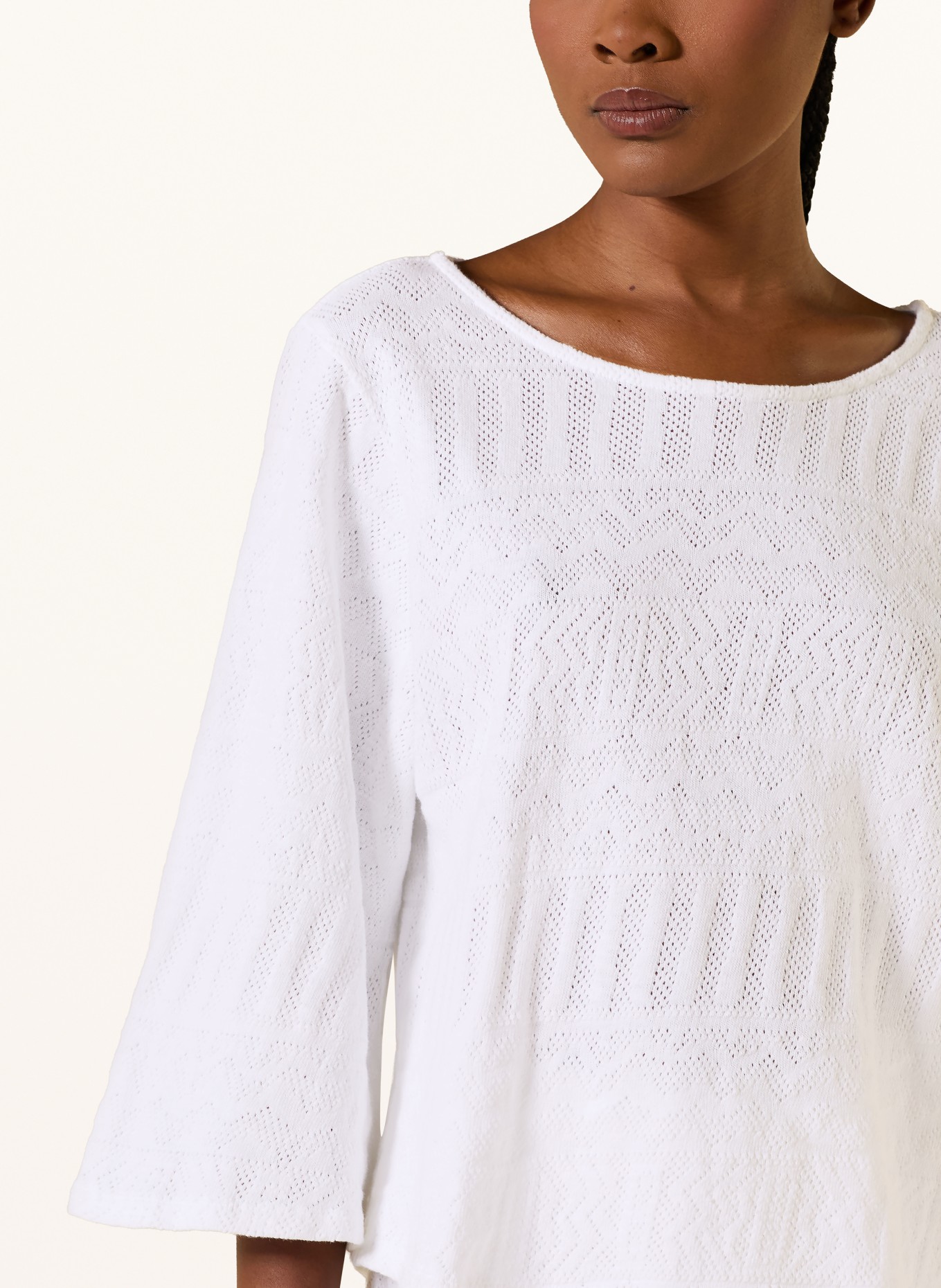 Juvia THERESA Sweater with 3/4-Length Sleeves: WHITE
