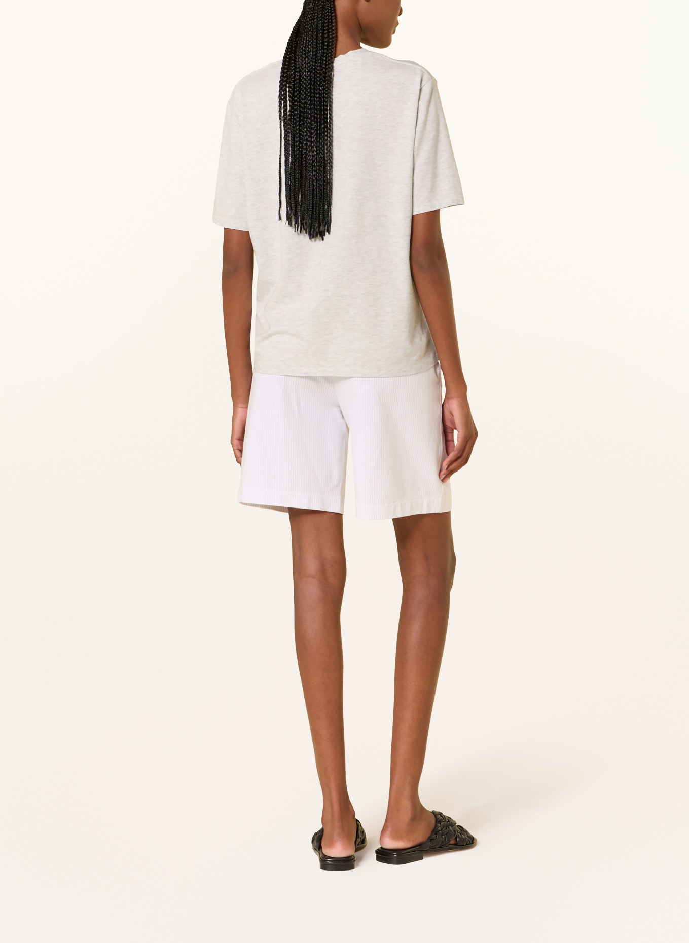 Juvia T-shirt OLIVERA: LYSEGRÅ