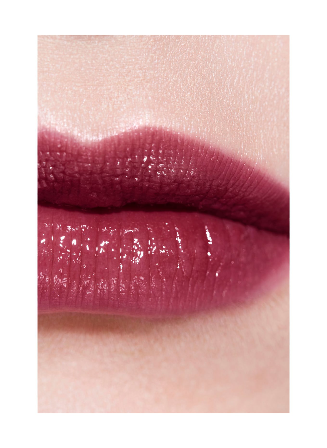CHANEL ROUGE COCO FLASH: 203 FRUITY