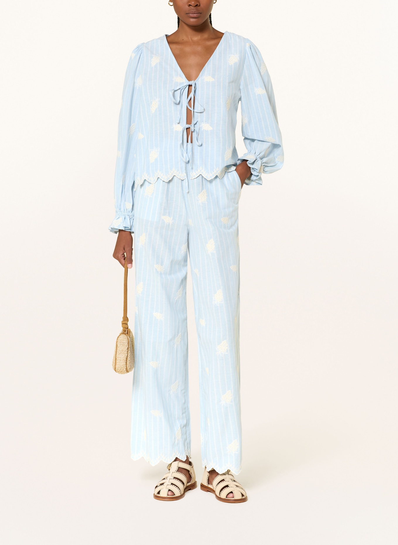 OH APRIL Hose LENI: HELLBLAU / WEISS