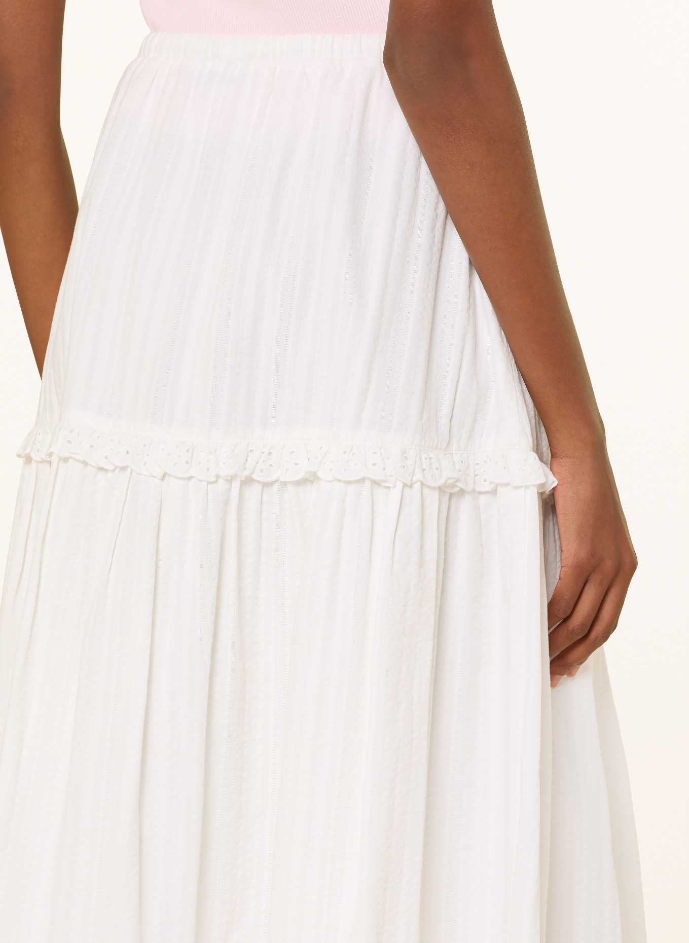 OH APRIL Rock CHRISTEL mit Lochspitze und Rüschen: WEISS