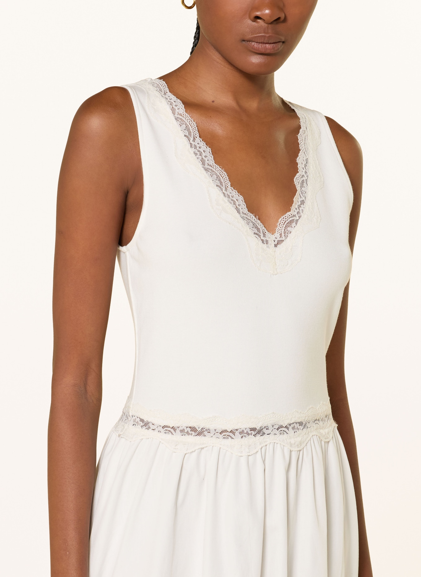 OH APRIL Šaty NAMI: BÍLÁ