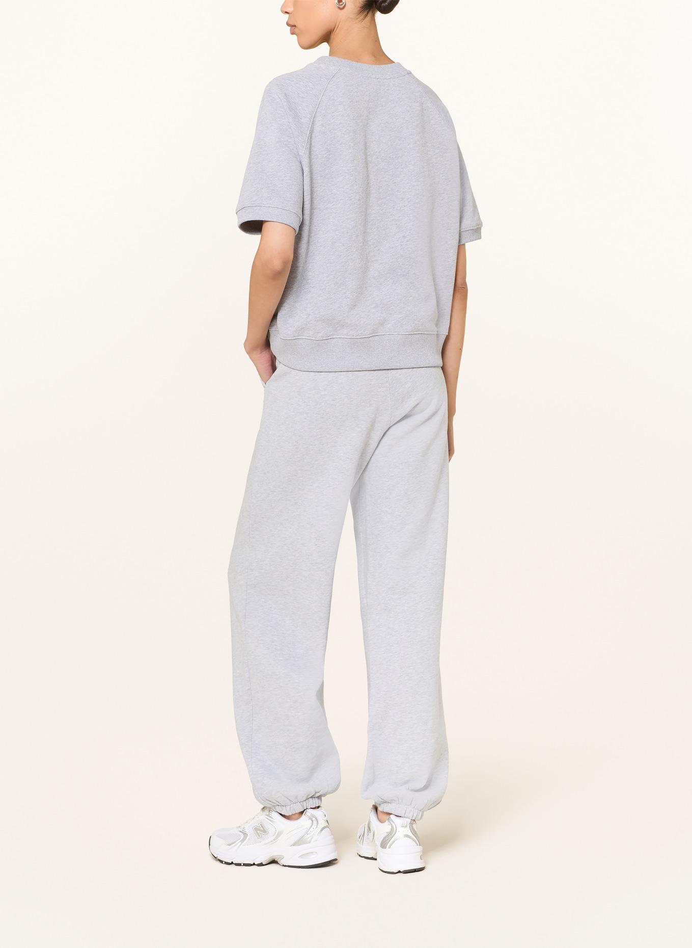 ARKET Spodnie dresowe BELLA: SZARY
