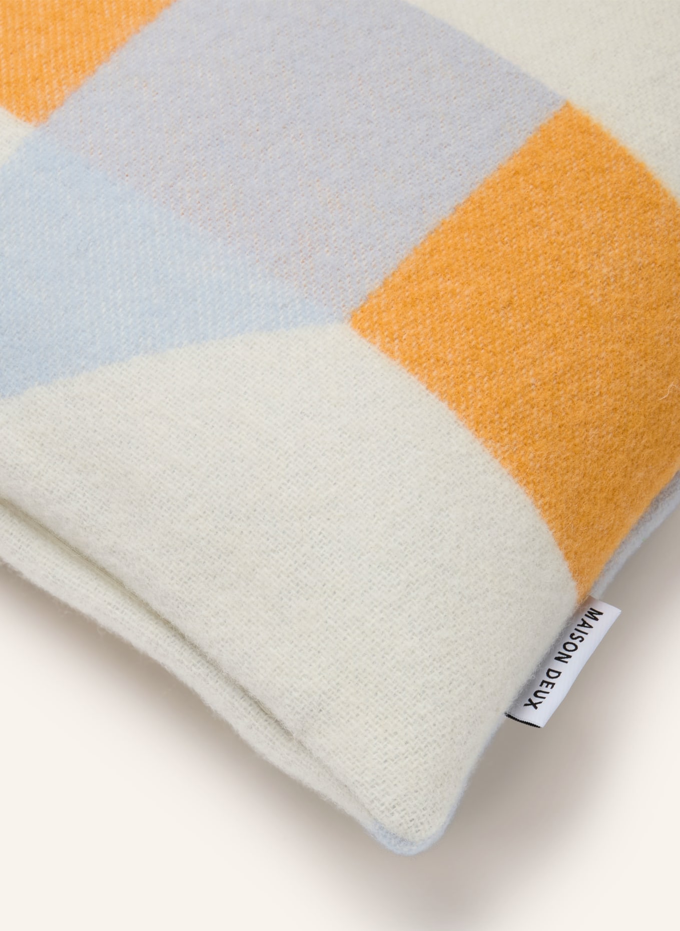 MAISON DEUX Dekokissenhülle CUBICS: CREME / GELB / HELLBLAU