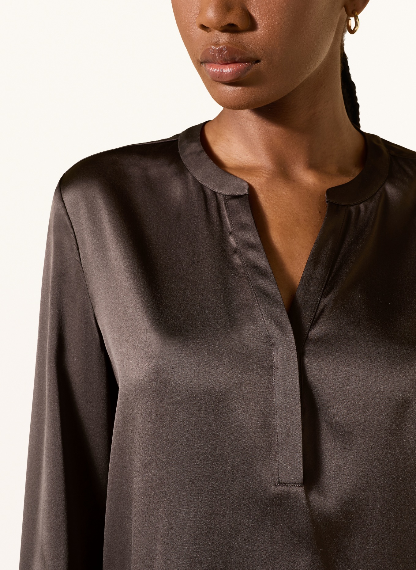 HERZENS Silk blouse: DARK BROWN