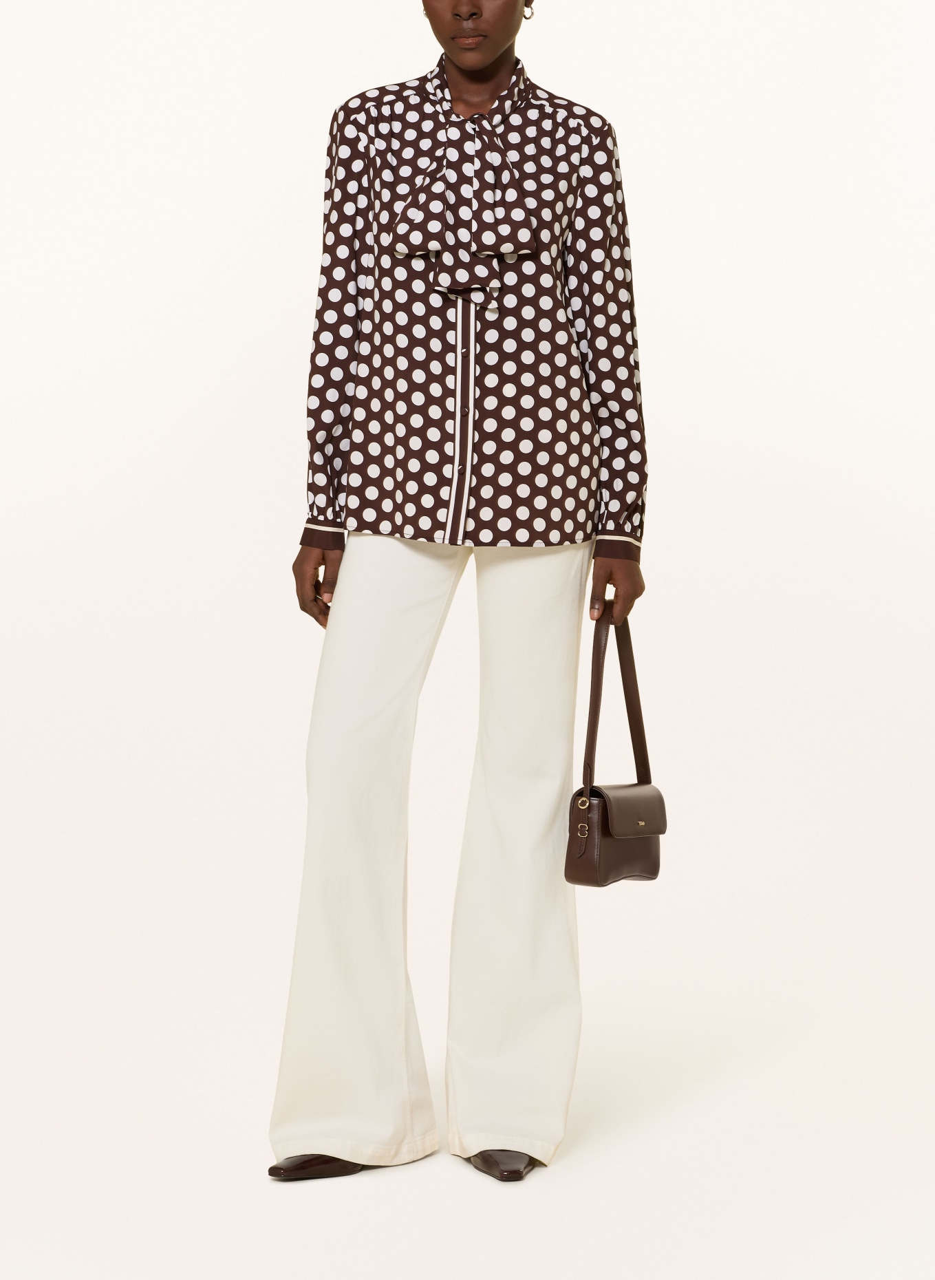 HERZENS Silk bow-tie blouse: BROWN / WHITE