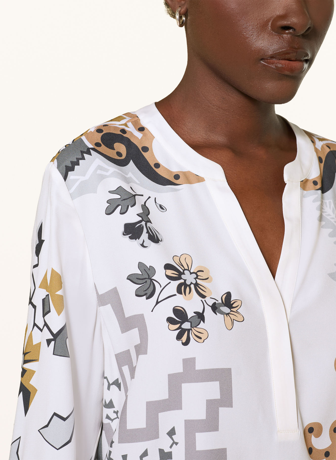 HERZENS Chemisier en soie: BLANC / MARRON / GRIS