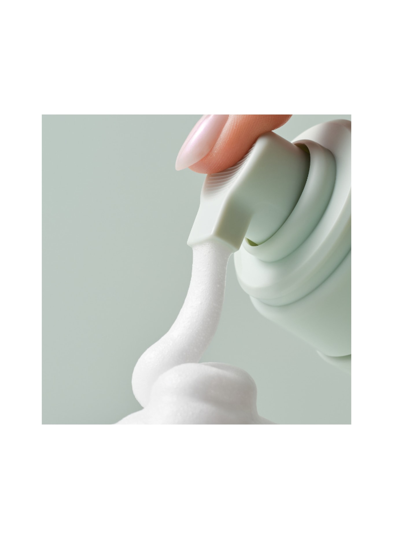 AUTHENTIC BEAUTY CONCEPT AMPLIFY FOAM CONDITIONER