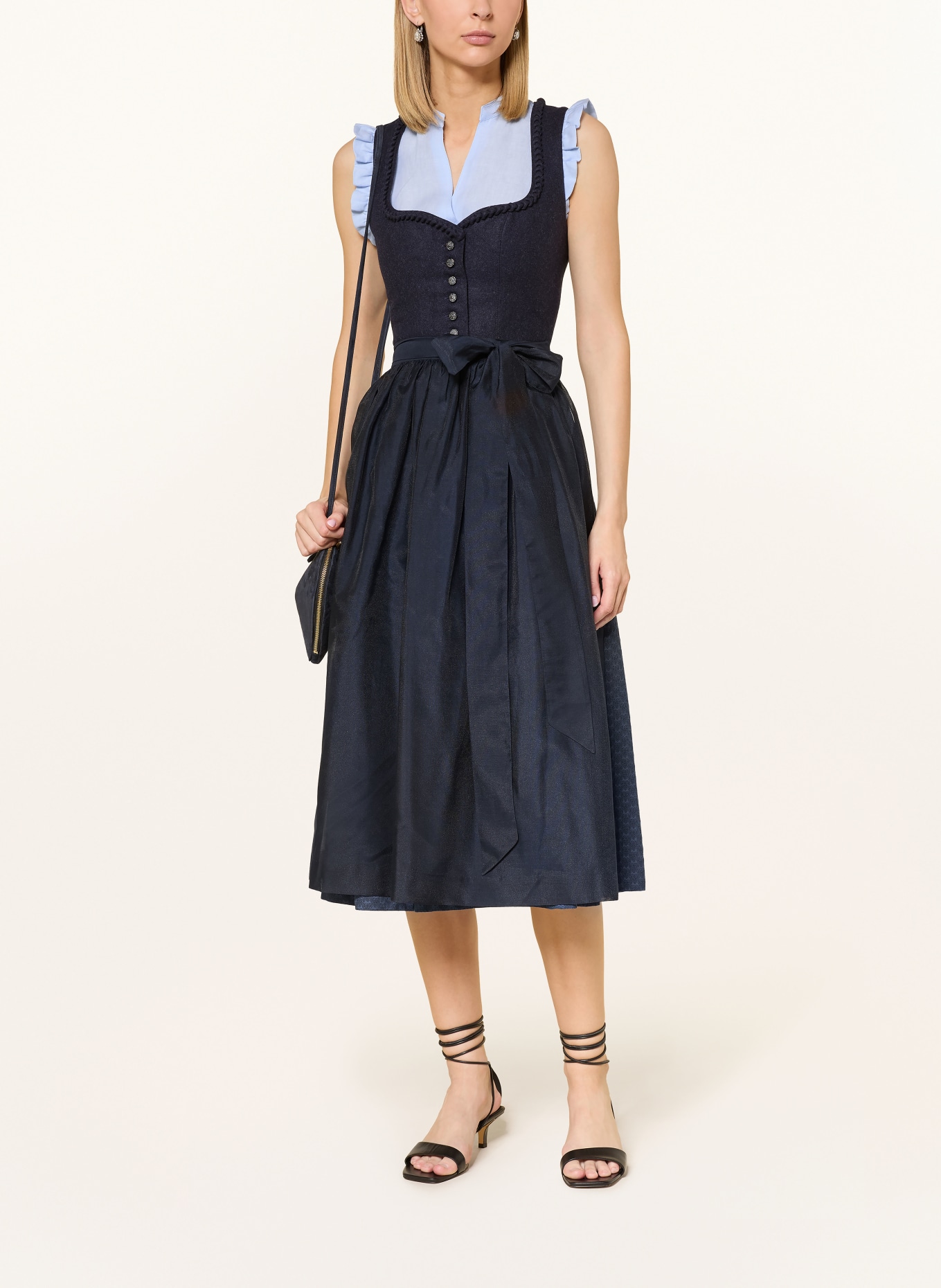 wallmann Dirndlbluse SERAFINA aus Leinen mit Rüschen: HELLBLAU