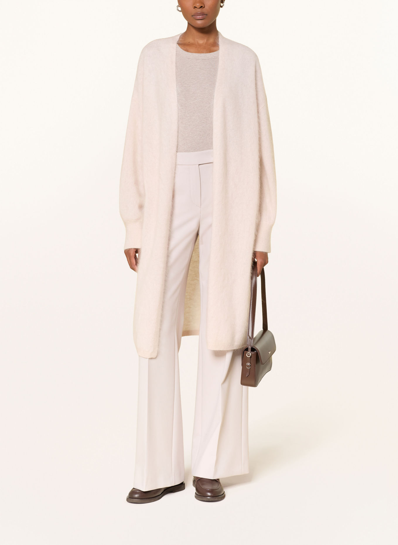 Alcidia da Veiga Cashmere knit cover: ECRU
