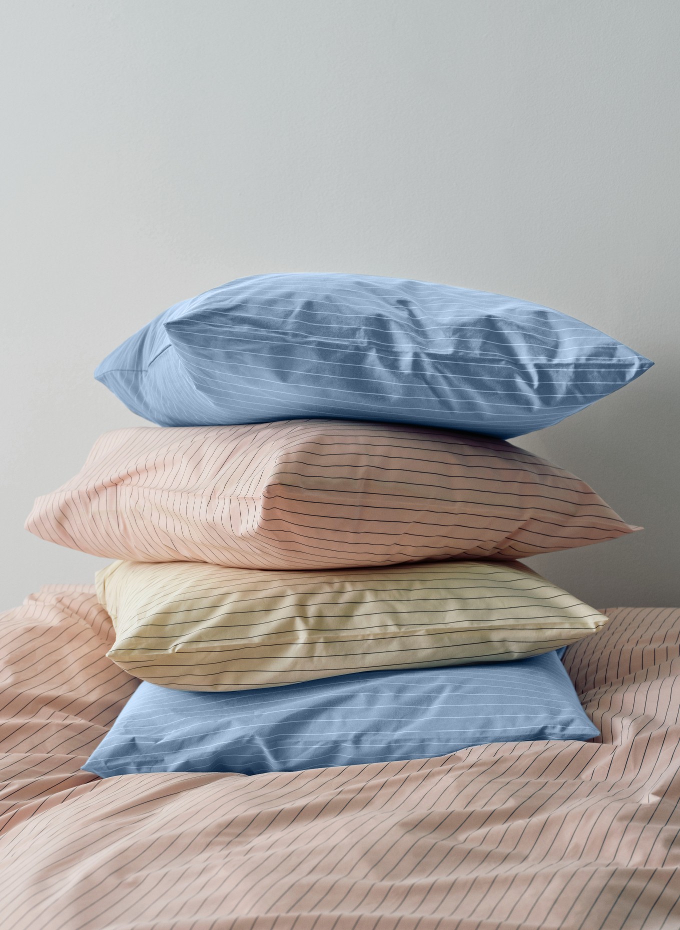 HAY Kissenbezug FINELINE: BLAUGRAU / WEISS