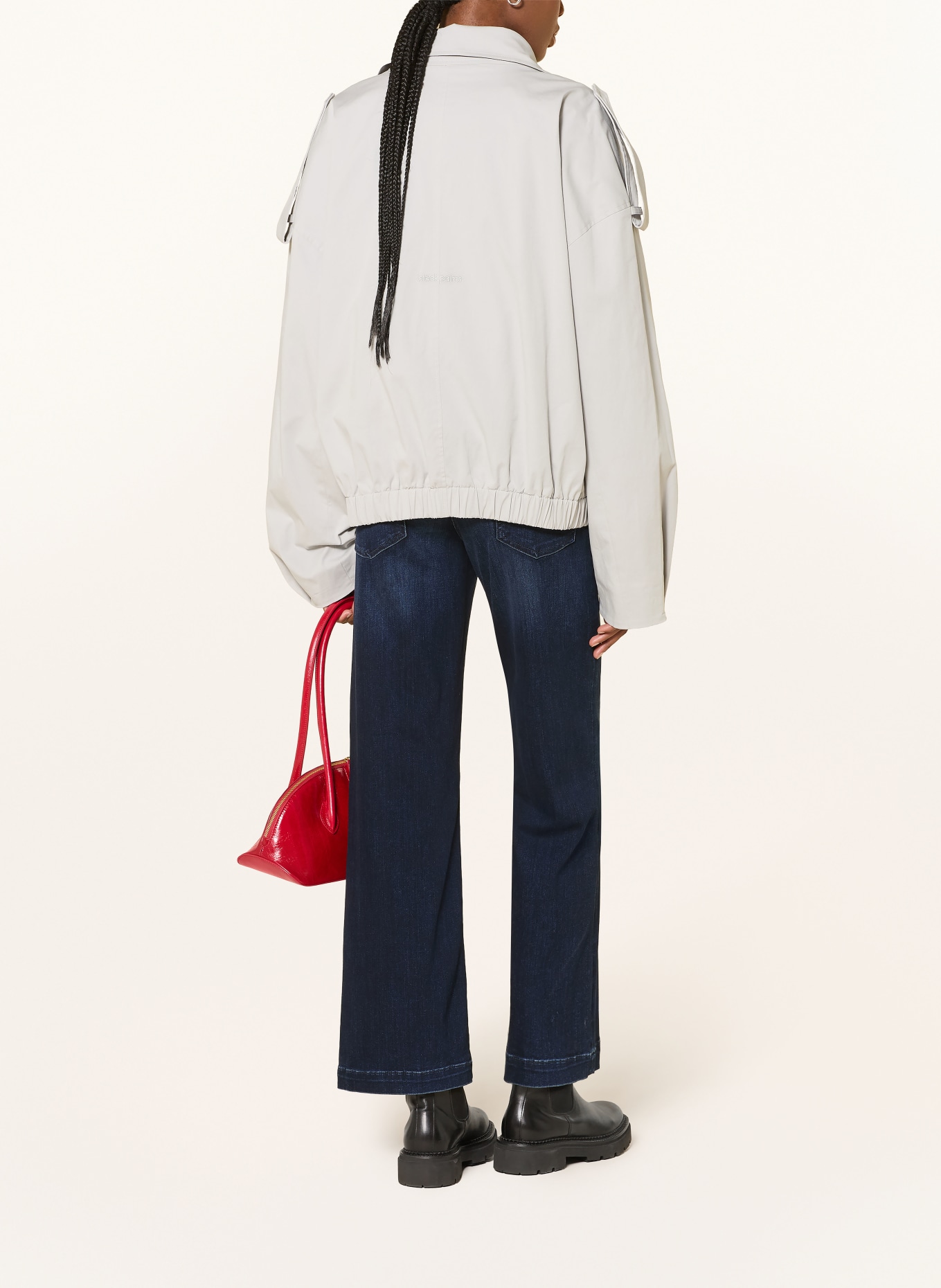 CAMBIO TESSA-jeans met uitlopende pijpen en studs: 5060 soft cozy blue
