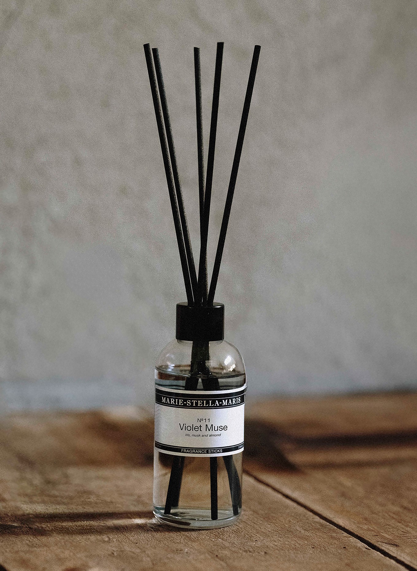 MARIE-STELLA-MARIS Raumduft VIOLET MUSE: WEISS / SCHWARZ