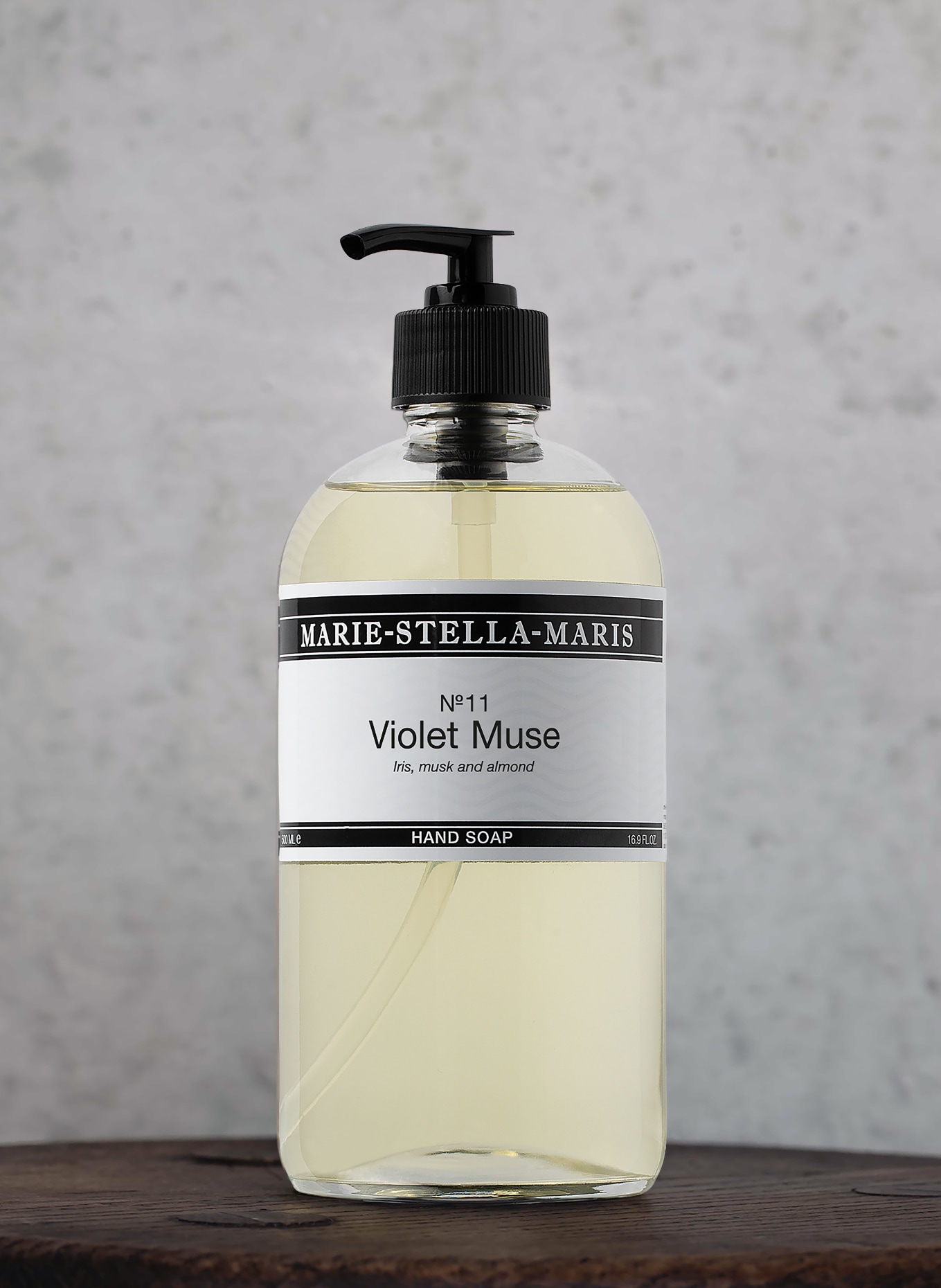 MARIE-STELLA-MARIS Handseife VIOLET MUSE: WEISS / SCHWARZ