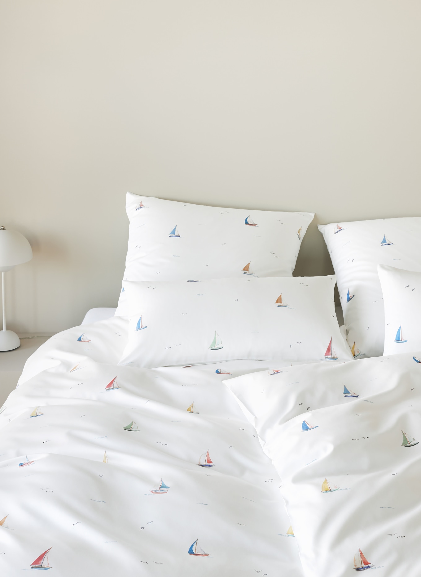 elegante Linge de lit SAIL AWAY: BLANC / ROUGE / BLEU CLAIR