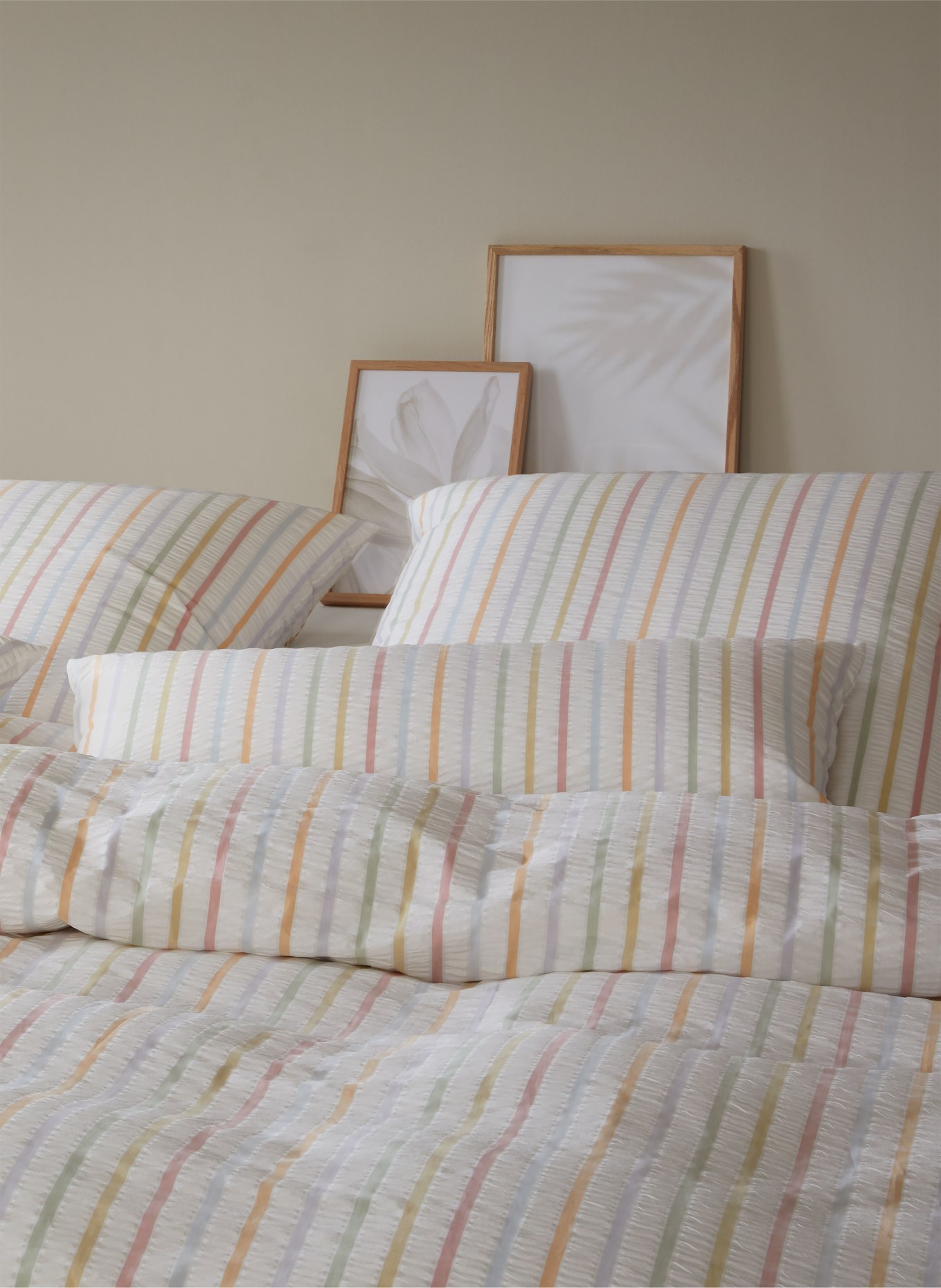 elegante Linge de lit PAULA: BLANC / ROUGE / BLEU CLAIR