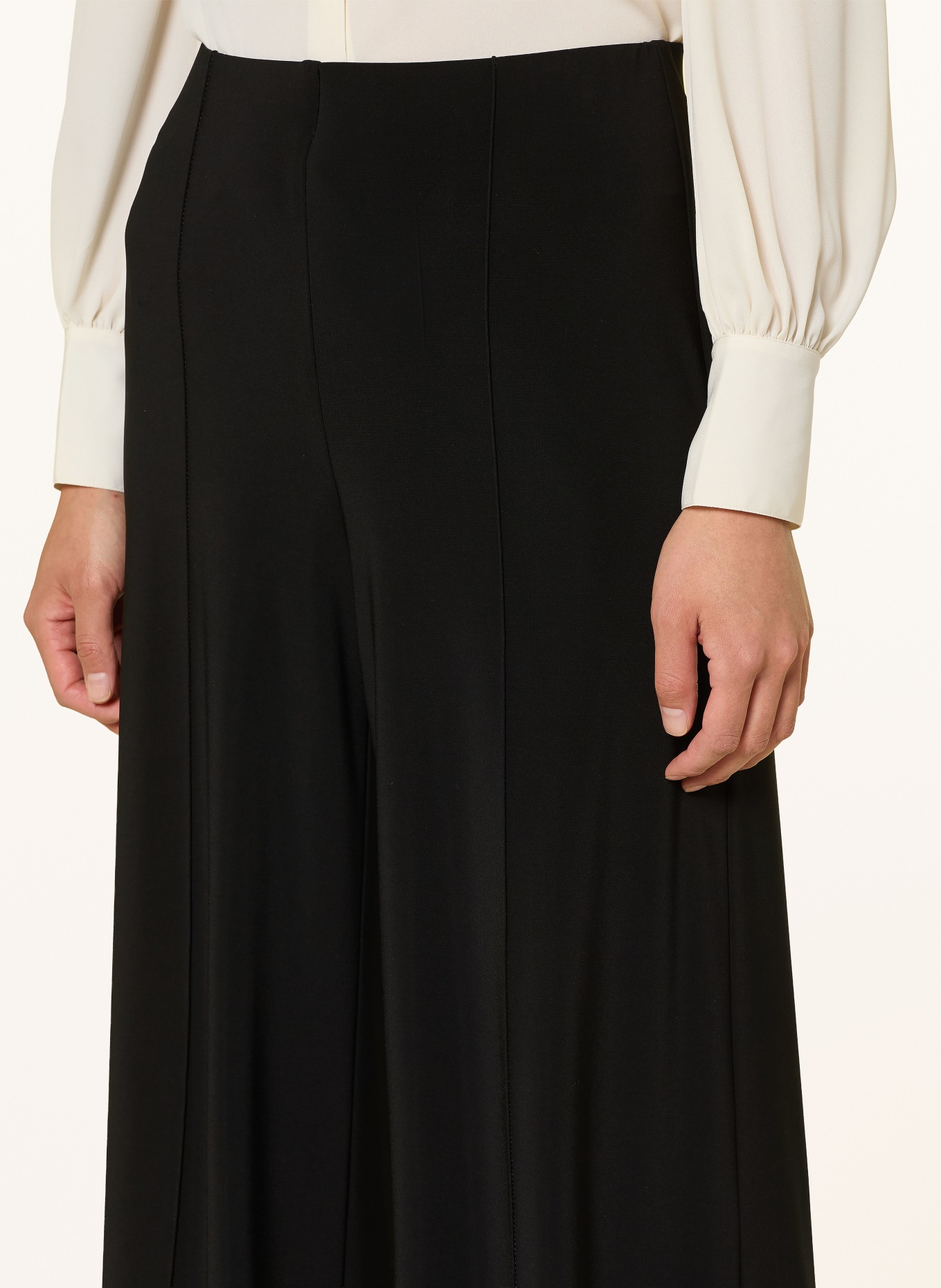 Joseph Ribkoff Kuloty: ČERNÁ