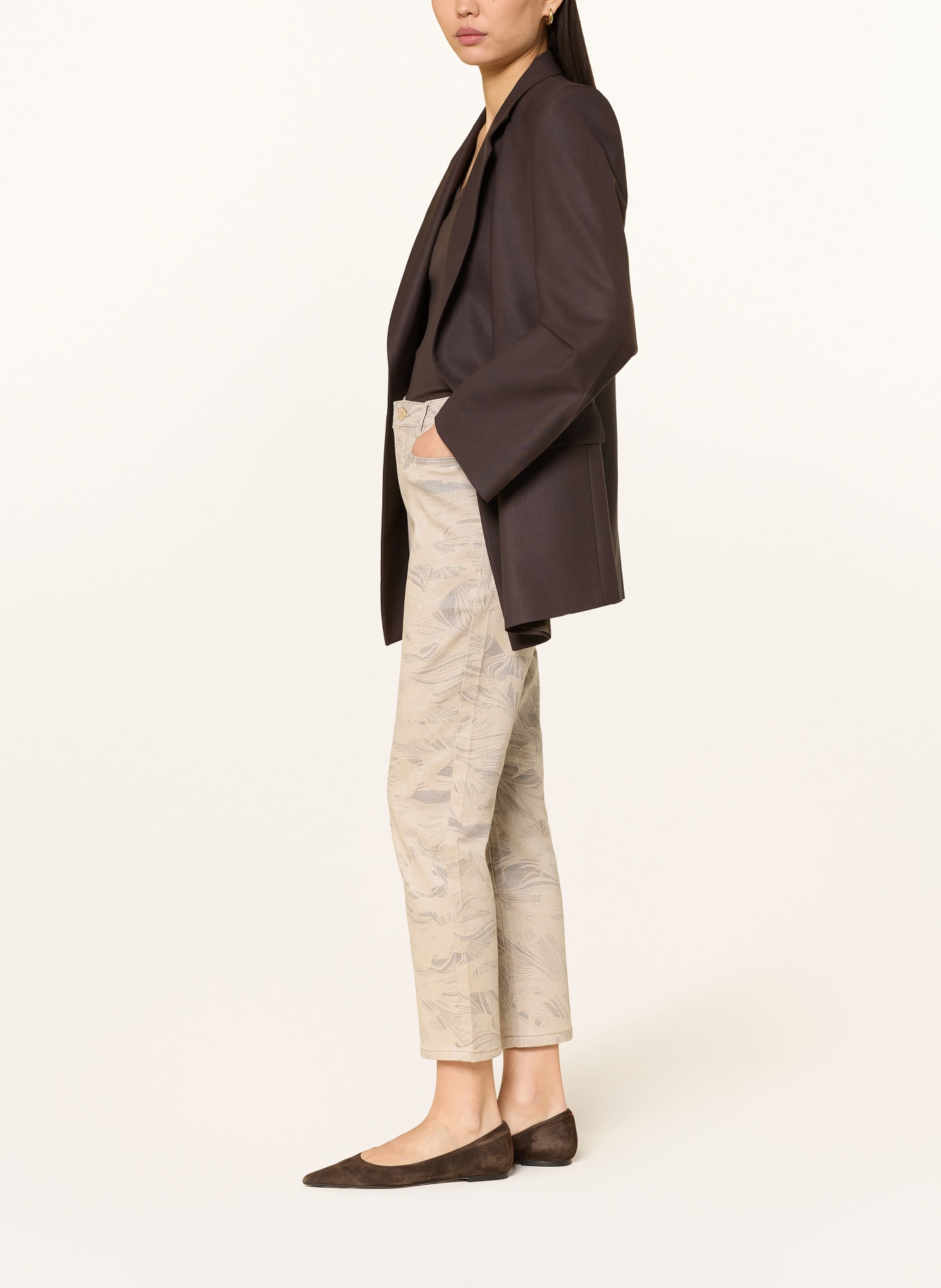 Joseph Ribkoff Cropped jeans with shiny thread: TAUPE / GOLD