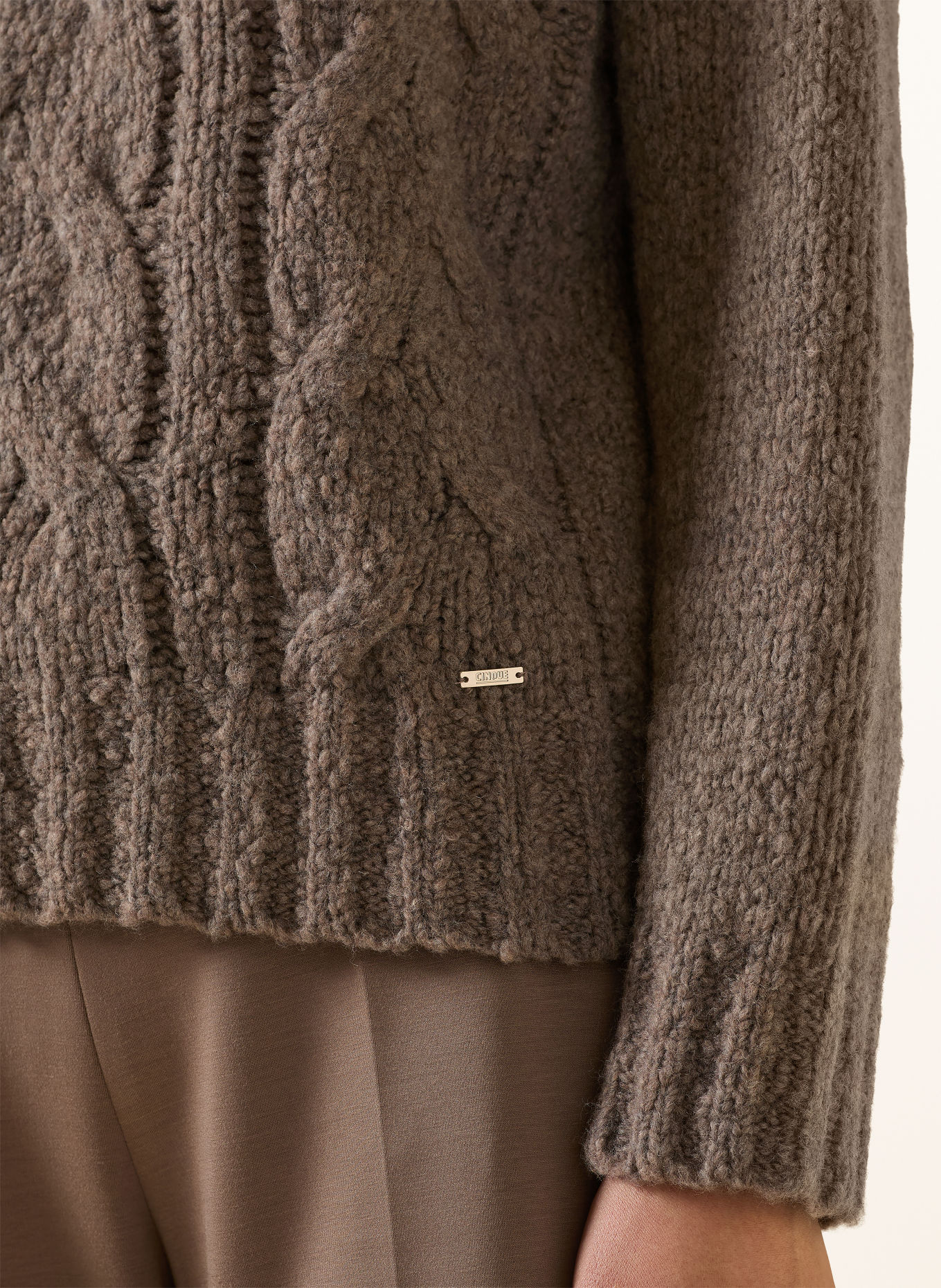 CINQUE CISIO Sweater: TAUPE