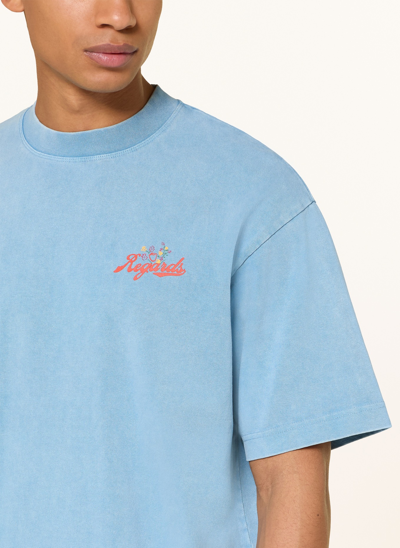 REGARDS T-Shirt: HELLBLAU / ROT / GELB