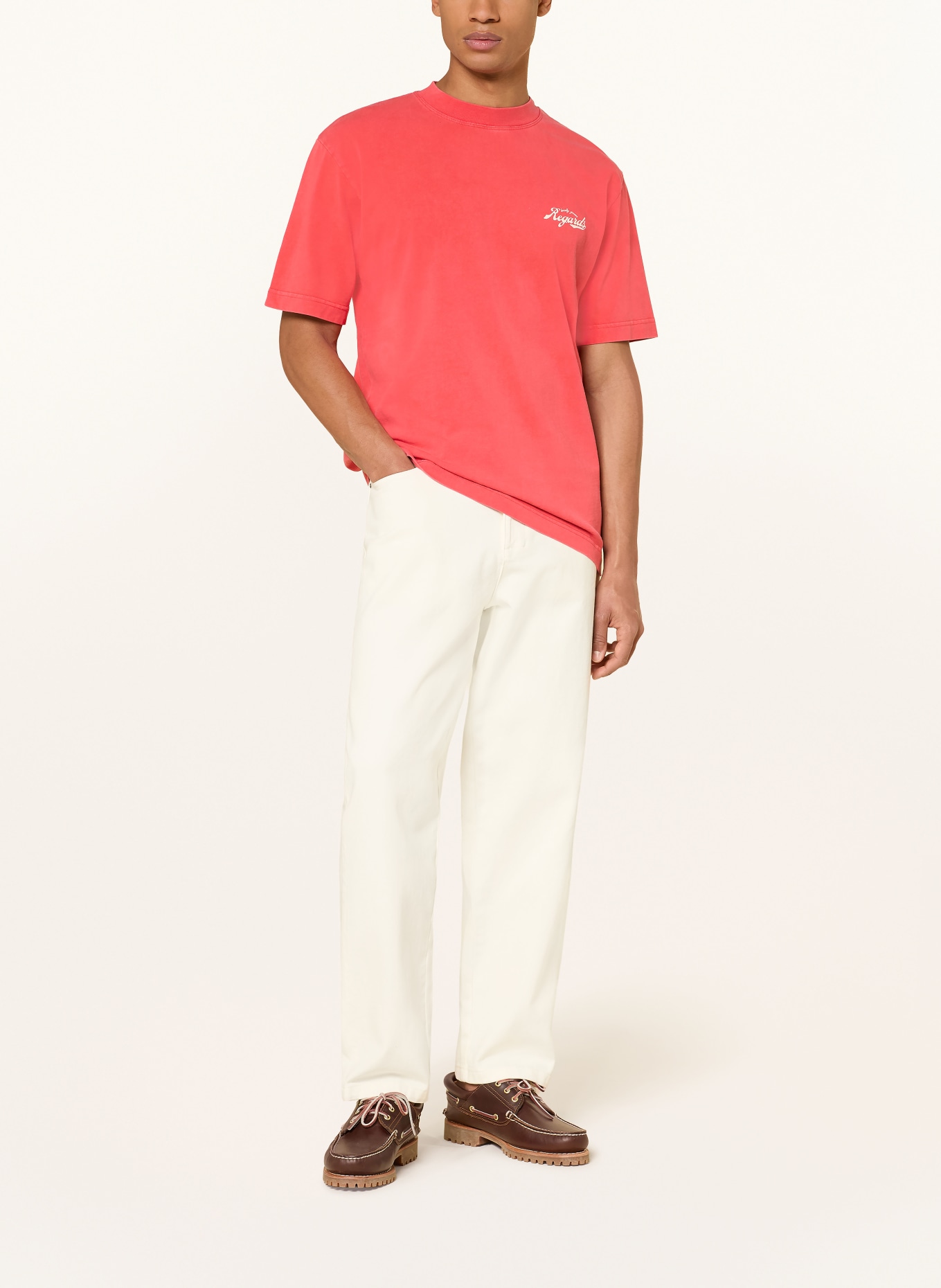 REGARDS T-Shirt: HELLROT / WEISS