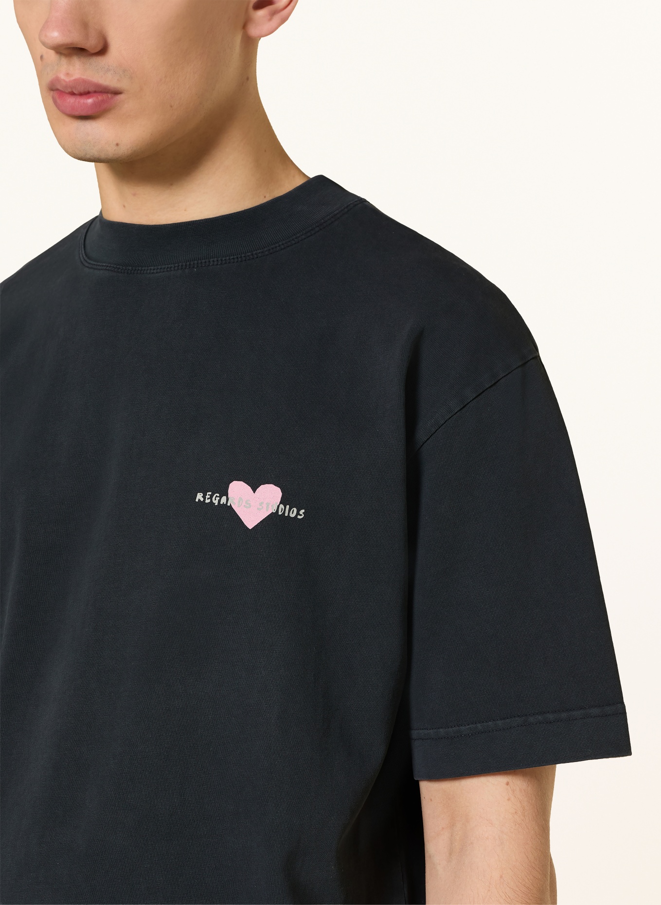 REGARDS T-Shirt: SCHWARZ / ROSA / HELLGRAU