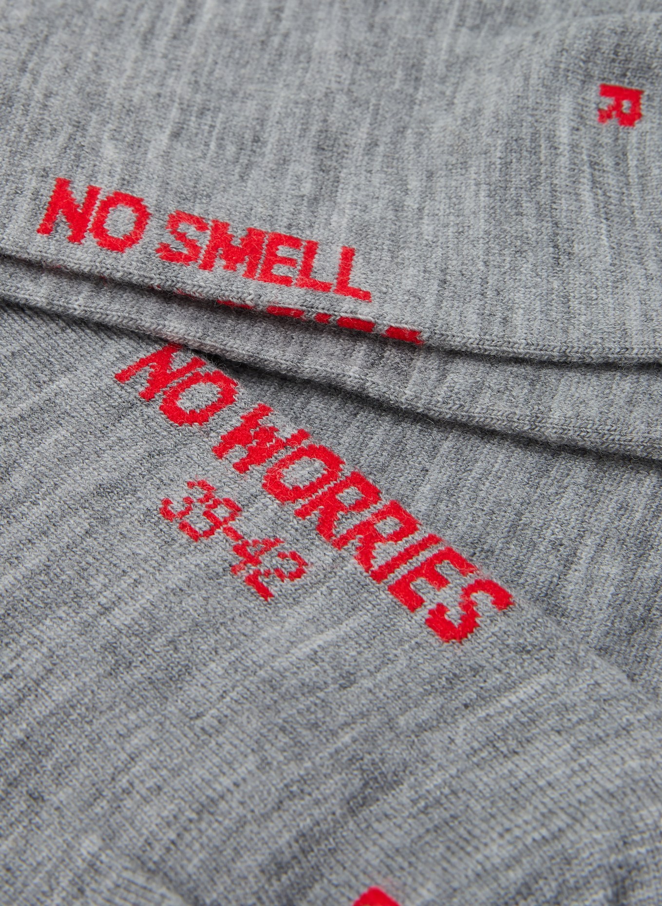 super.natural 2-Pack ALL DAY Trekking Socks: GRAY / RED