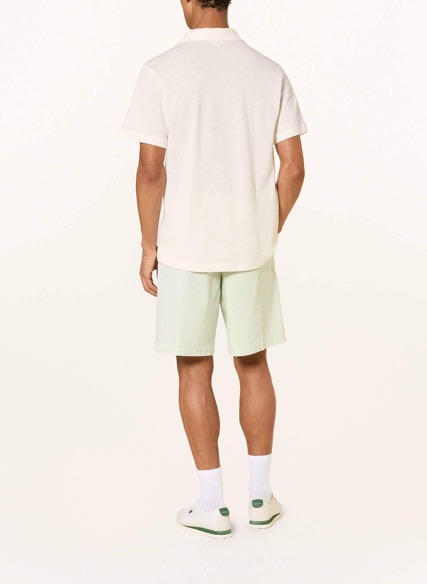 LACOSTE Classic Fit Piqué Polo Shirt: WHITE