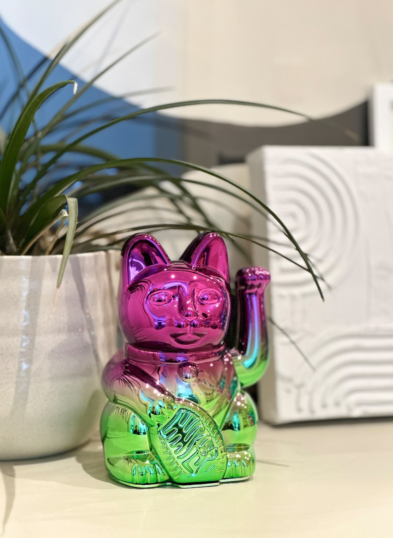 DONKEY Dekofigur LUCKY CAT PLAYER FOUR: GRÜN / PINK