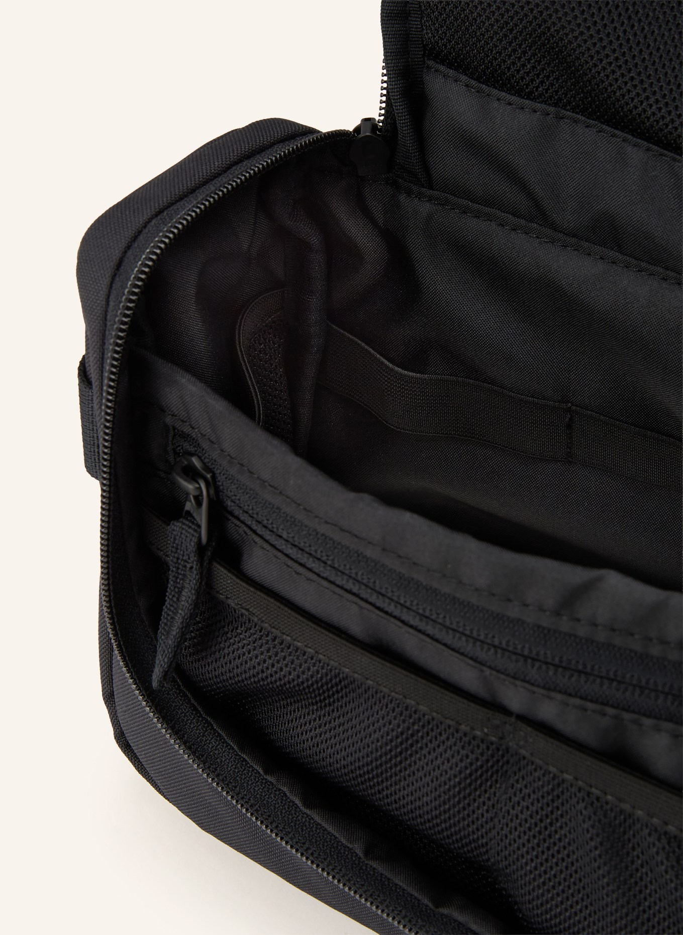 GOT BAG Kosmetiktasche: SCHWARZ