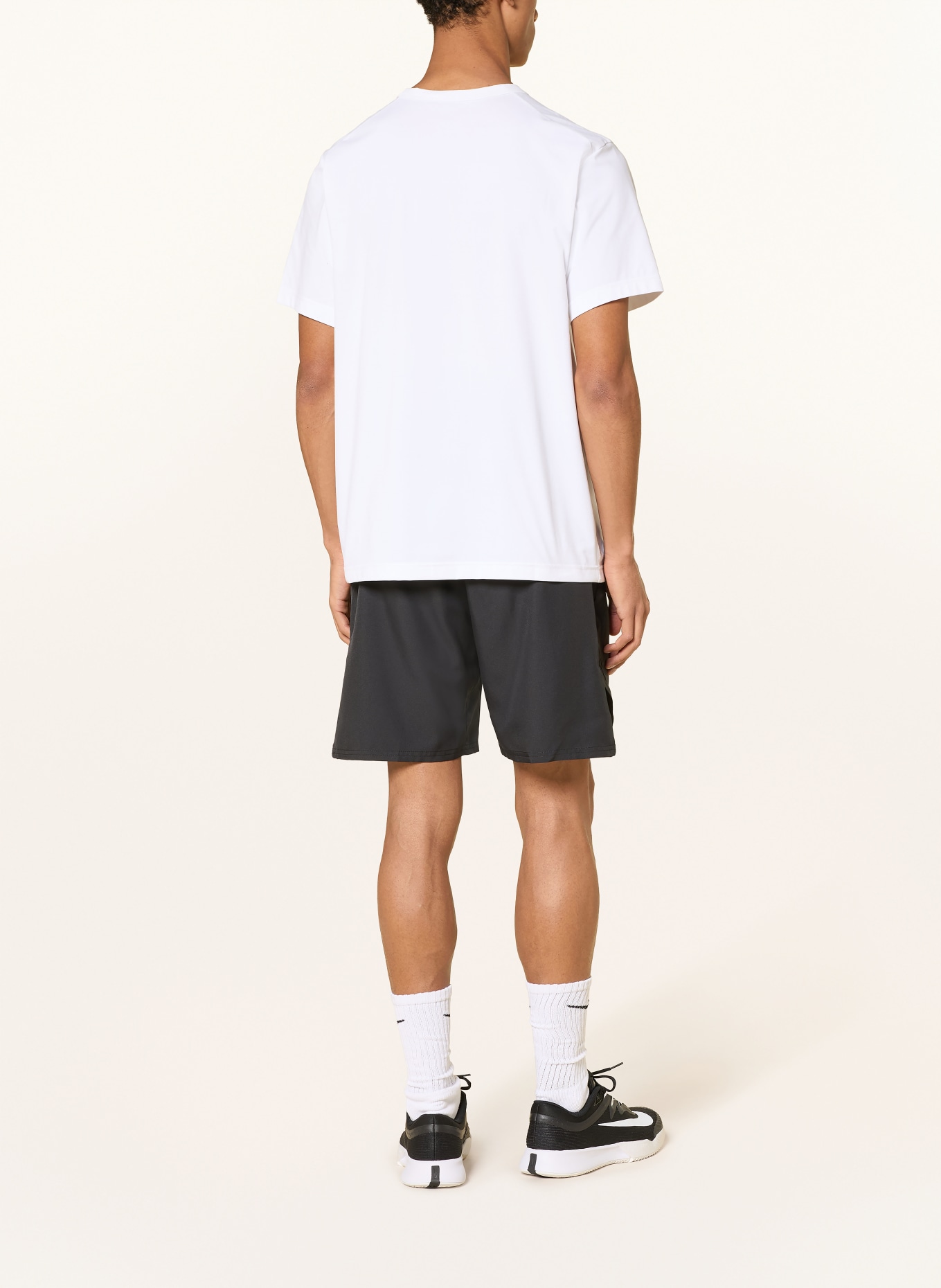 Nike Tenisové šortky COURT VICTORY: ČERNÁ / BÍLÁ