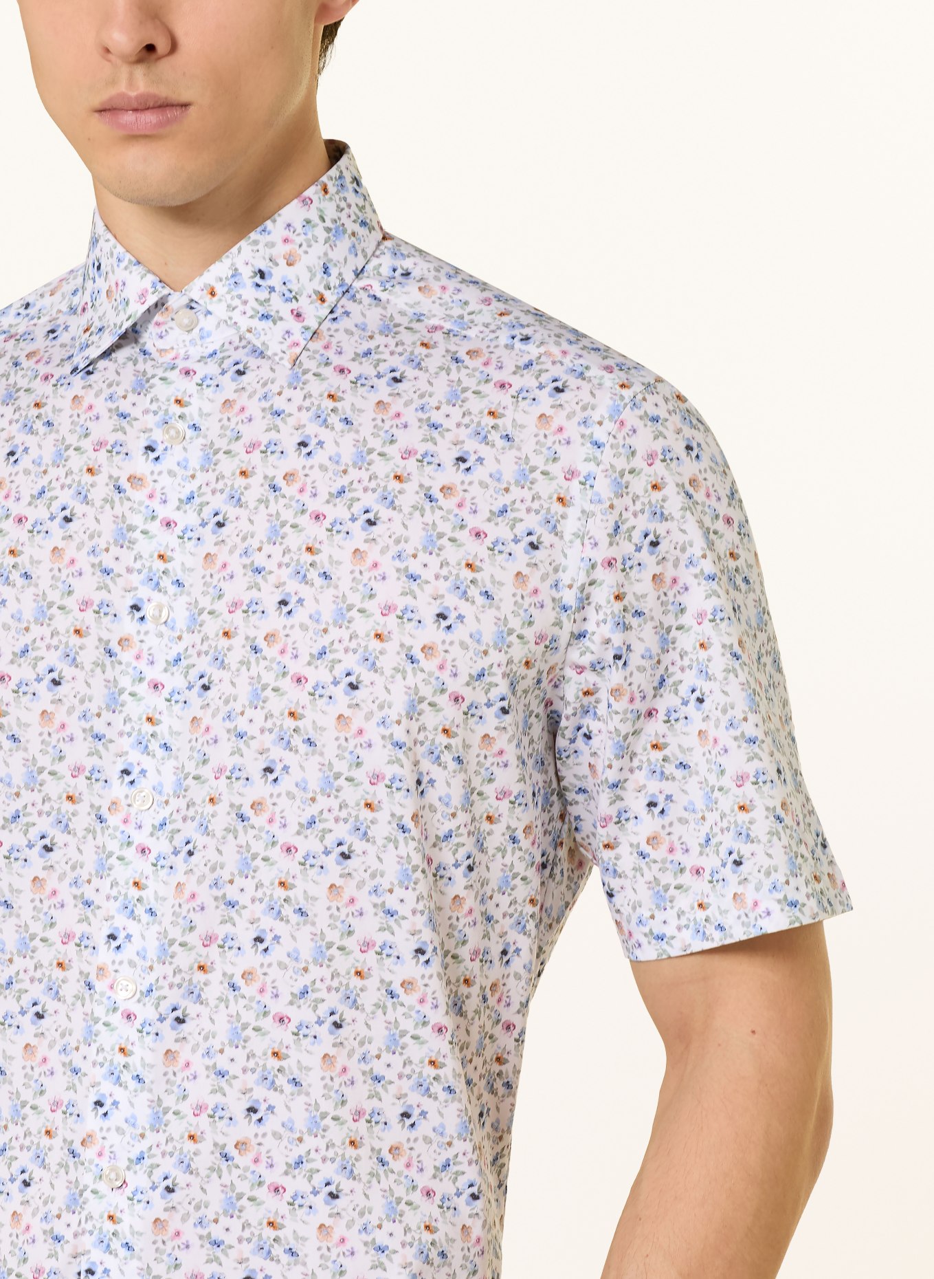 OLYMP Kurzarm-Hemd Luxor comfort fit: WEISS / HELLROSA / HELLBLAU