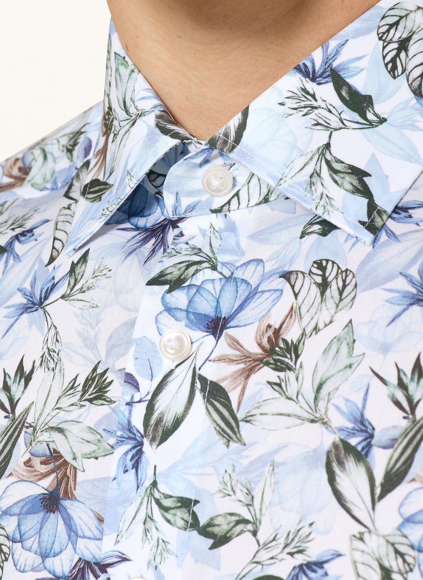 OLYMP Kurzarm-Hemd Luxor comfort fit: HELLBLAU / GRÜN / WEISS