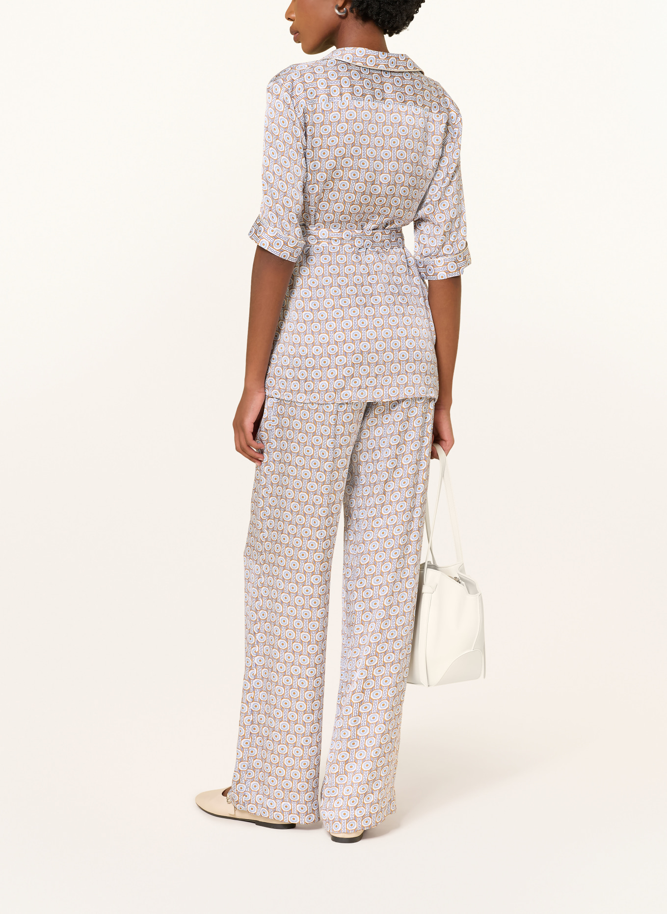 lilienfels Satinbluse: HELLBLAU / COGNAC / CREME