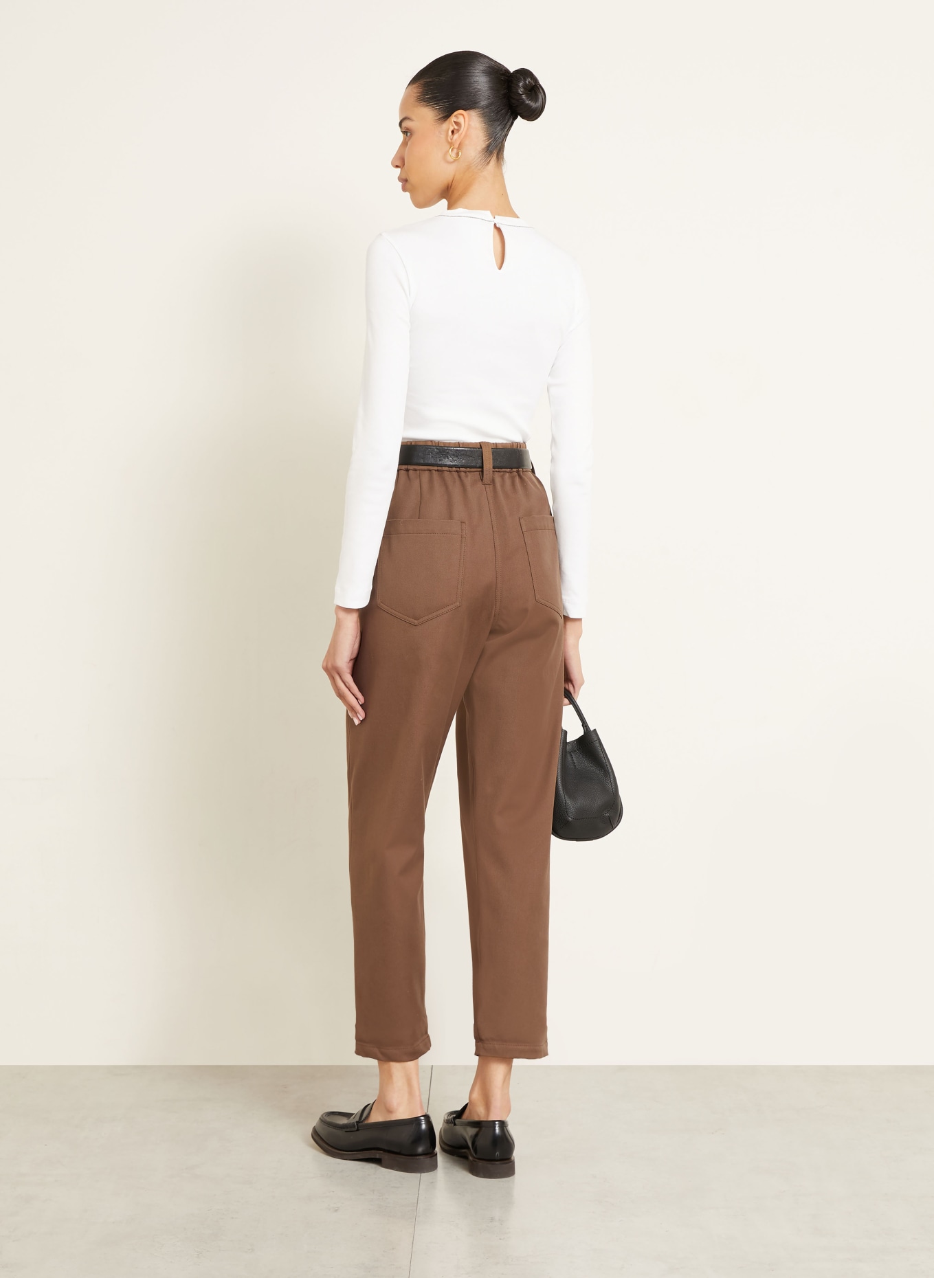 BRUNELLO CUCINELLI Hose: BRAUN