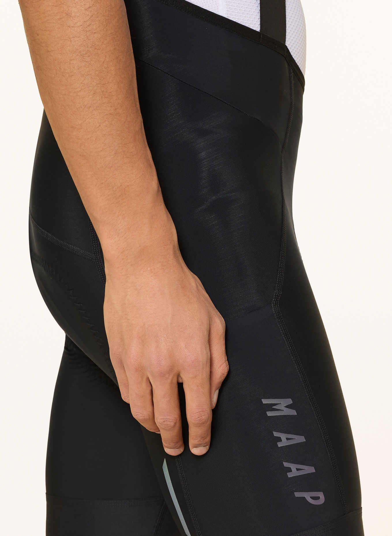 MAAP Cyklistické kalhoty TEAM BIB EVO CARGO s ramínky a polstrovaným sedlem: ČERNÁ