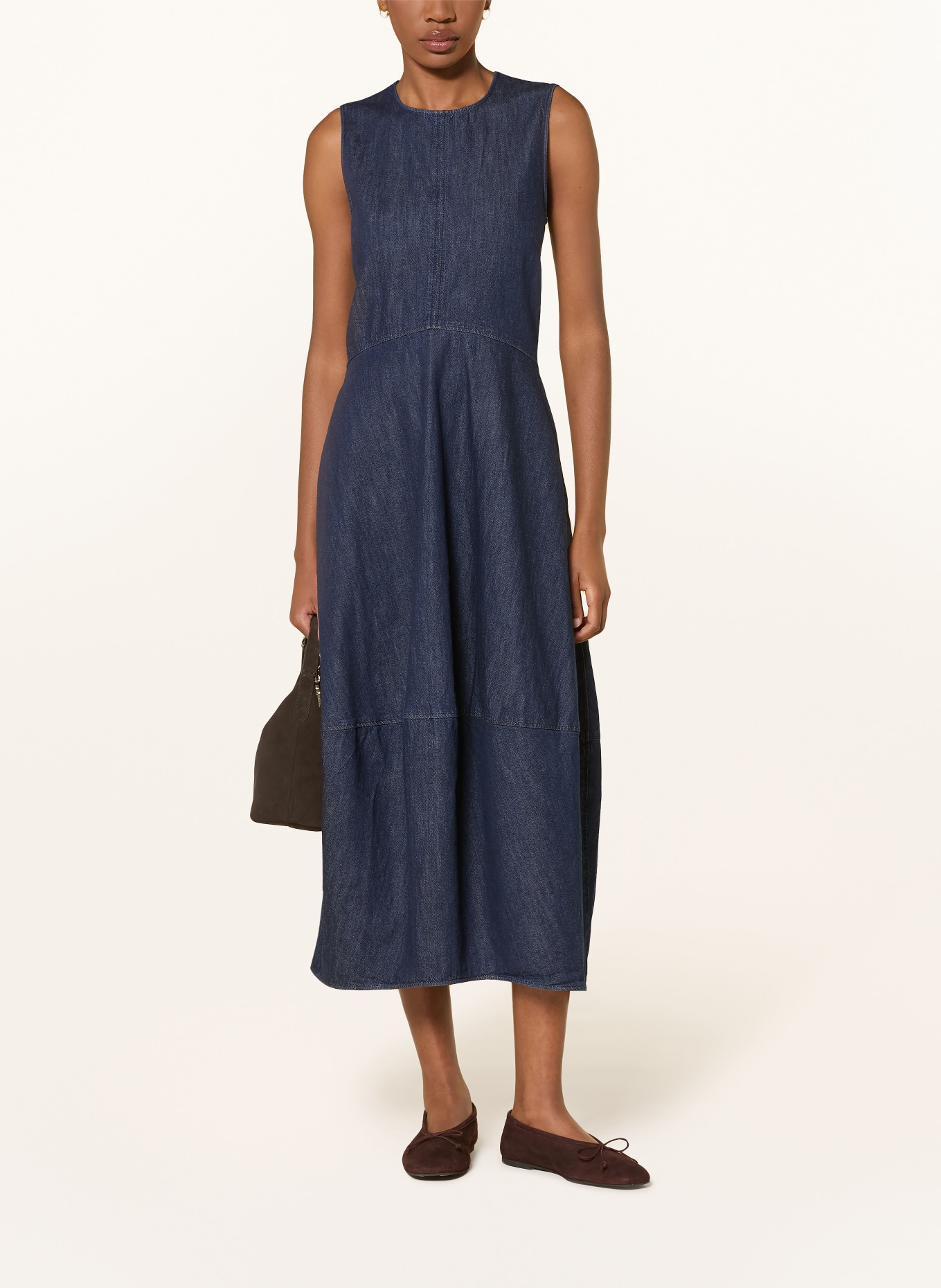 ARKET robe en jean: BLEU FONCÉ