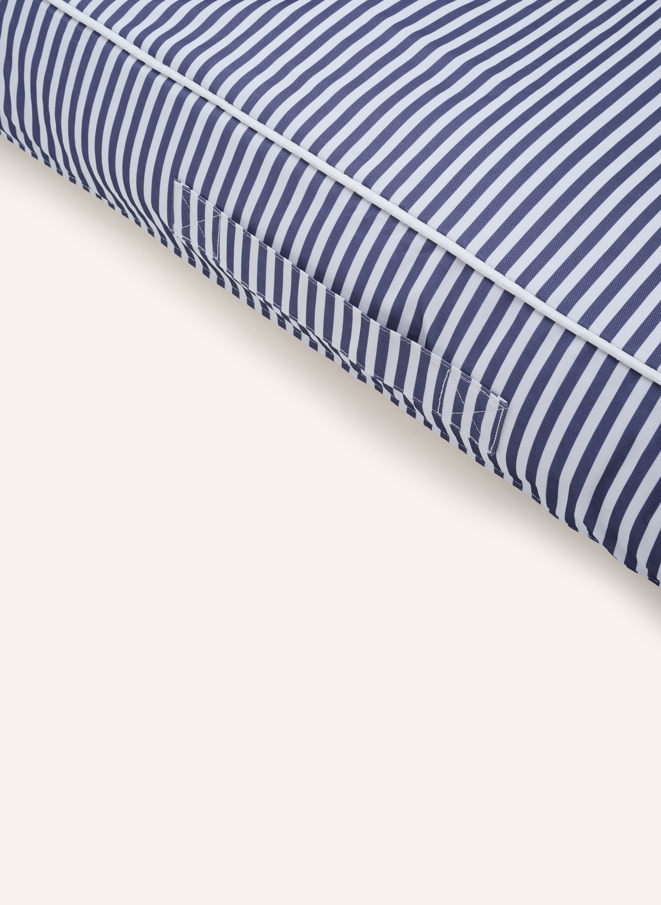 SUNNYLIFE Luftmatratze LE WEEKEND: BLAU / WEISS